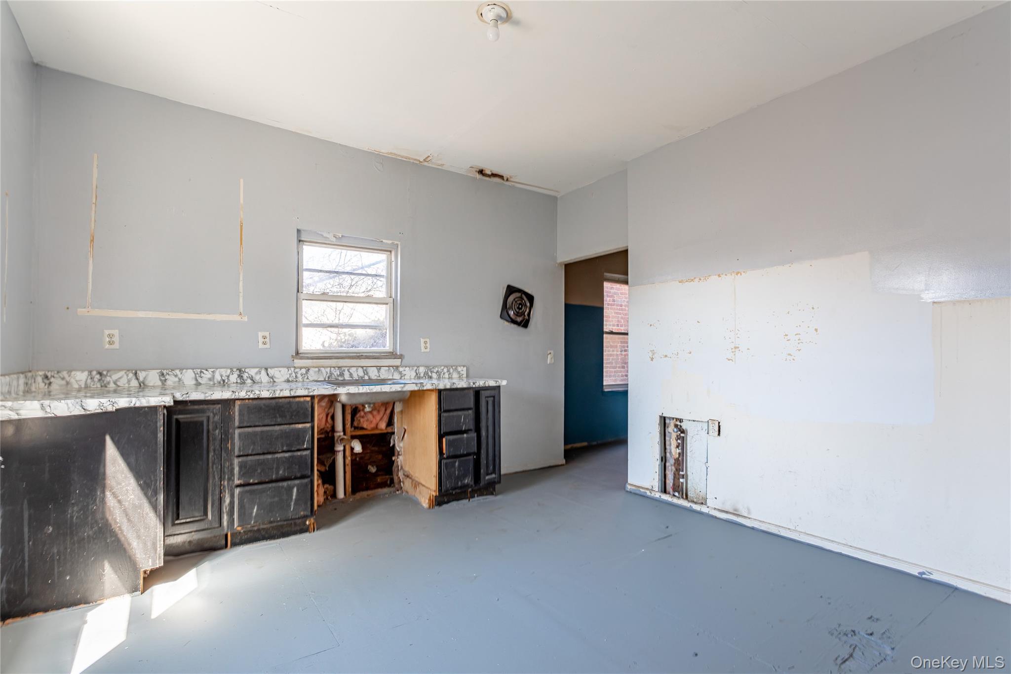 Single Family Dongan Staten Island, NY 10310, MLS-983507-13