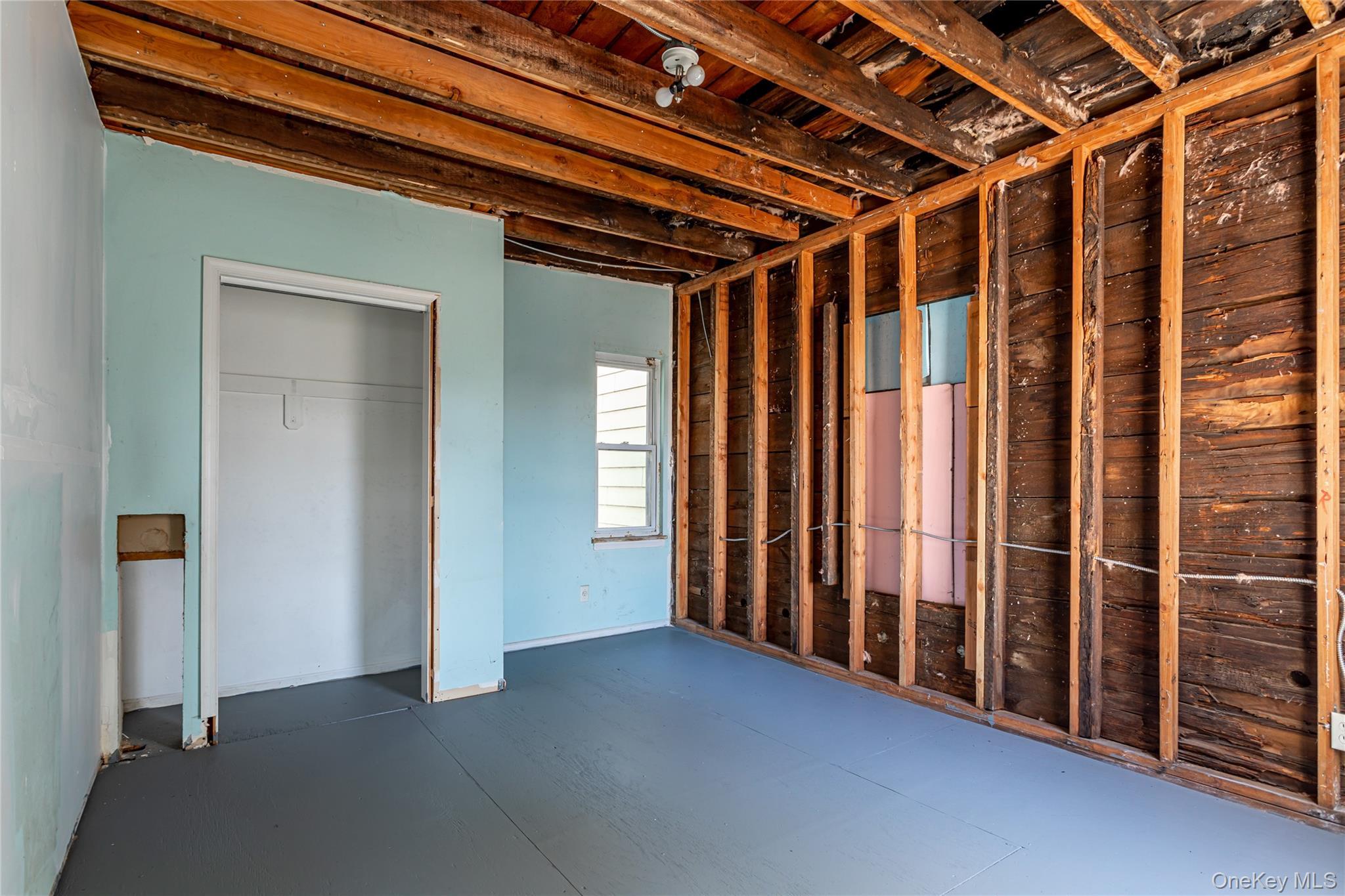 Single Family Dongan Staten Island, NY 10310, MLS-983507-17