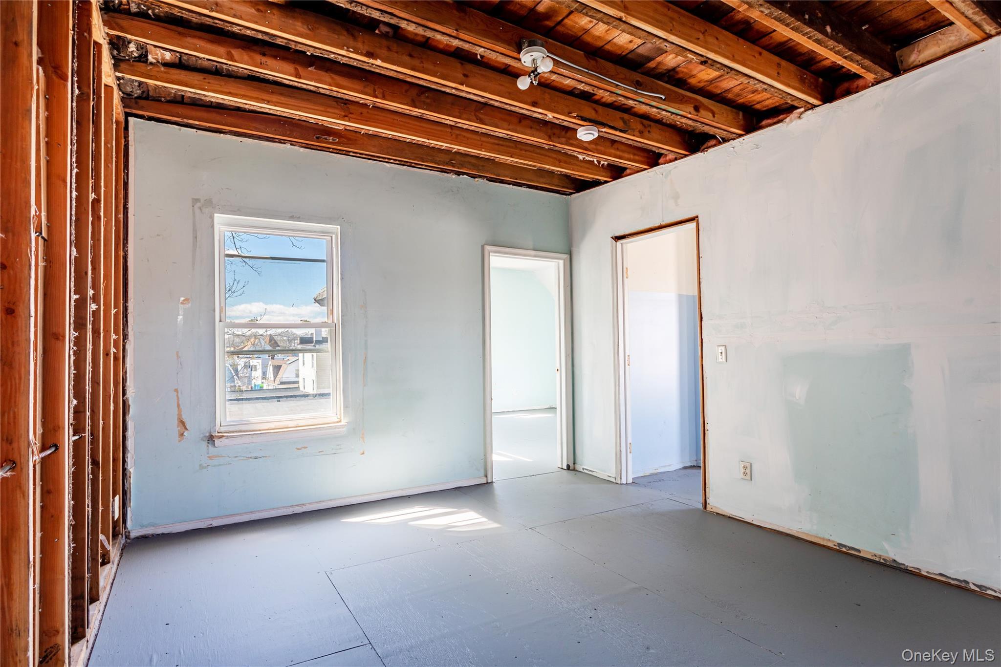 Single Family Dongan Staten Island, NY 10310, MLS-983507-18