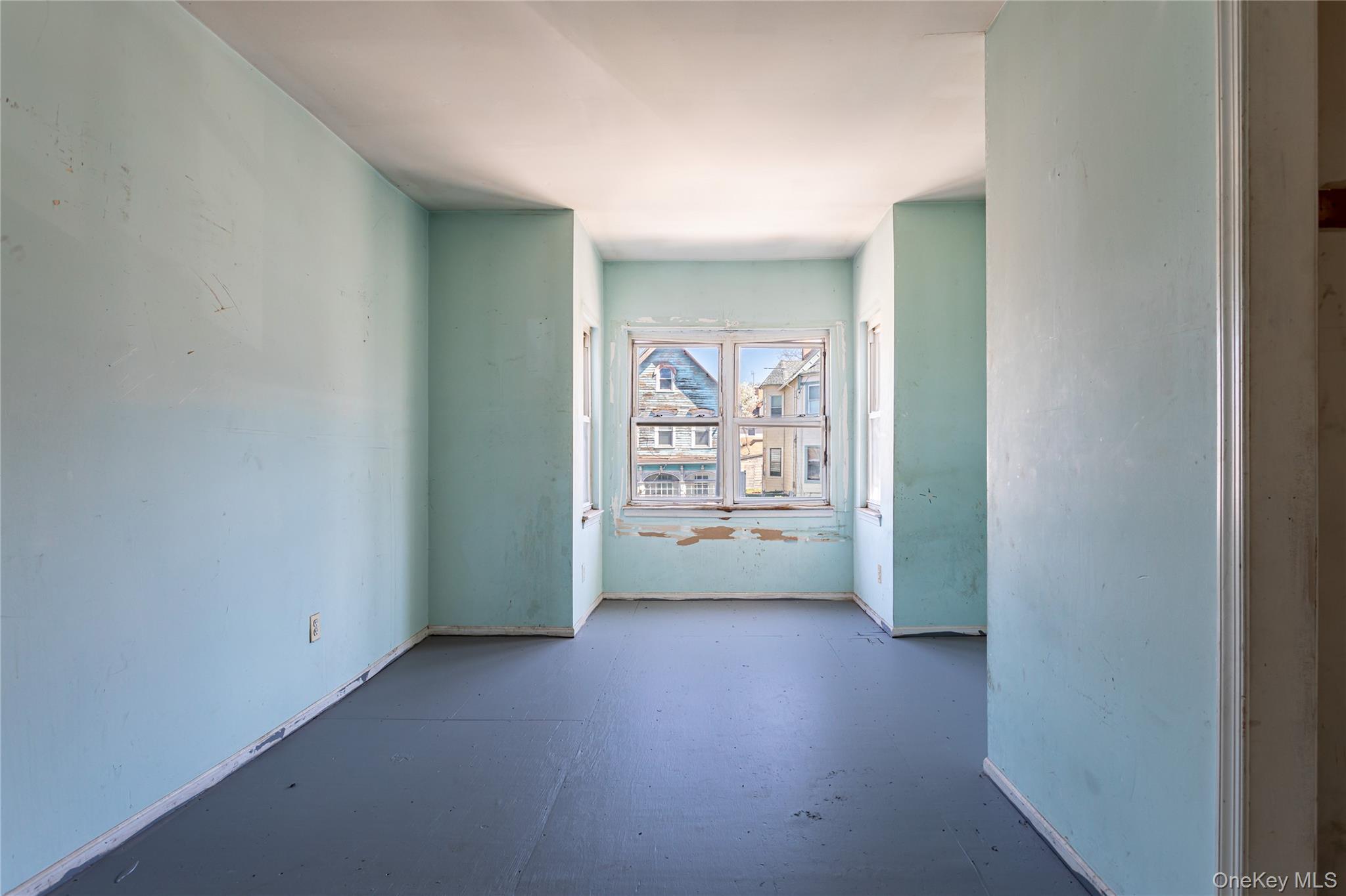 Single Family Dongan Staten Island, NY 10310, MLS-983507-23