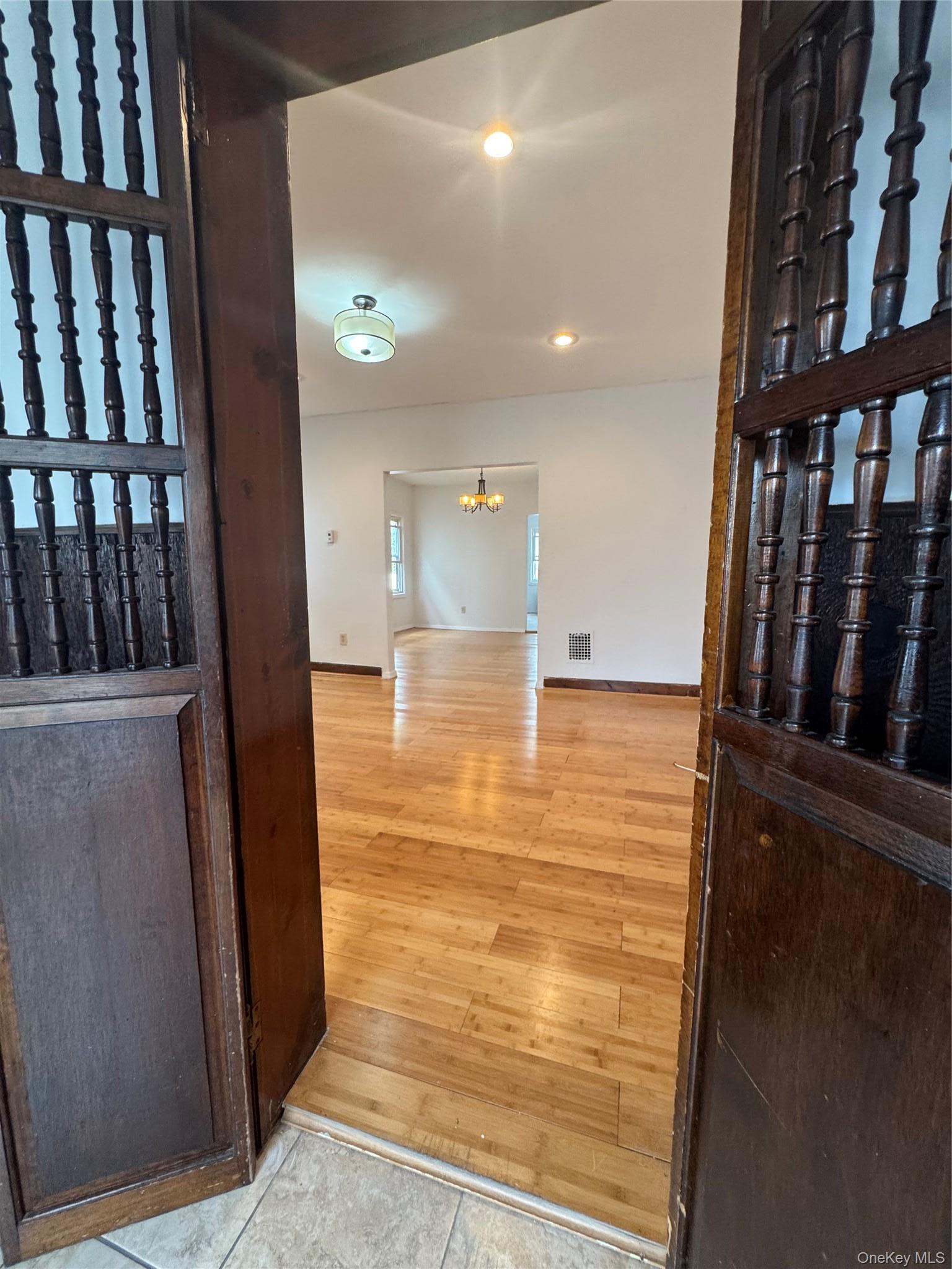 Single Family 89th Avenue  Queens, NY 11418, MLS-983536-23