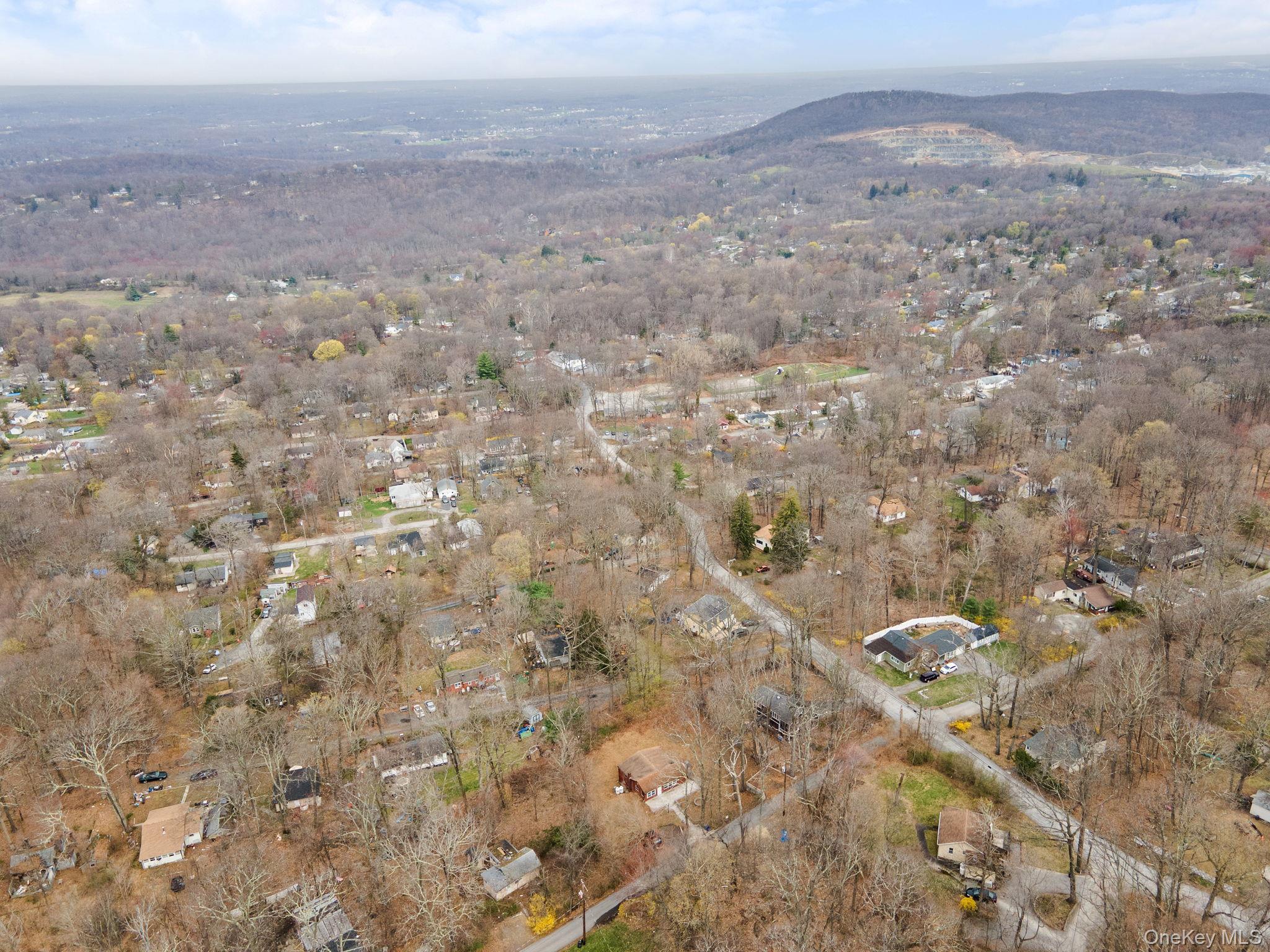 Single Family Woodland Orange County, NY 10950, MLS-983538-31