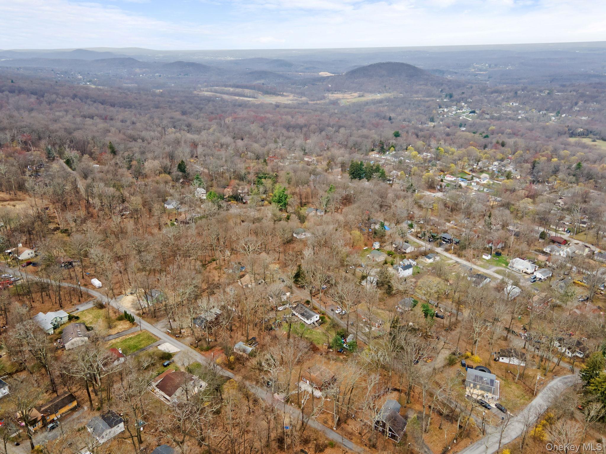 Single Family Woodland Orange County, NY 10950, MLS-983538-33