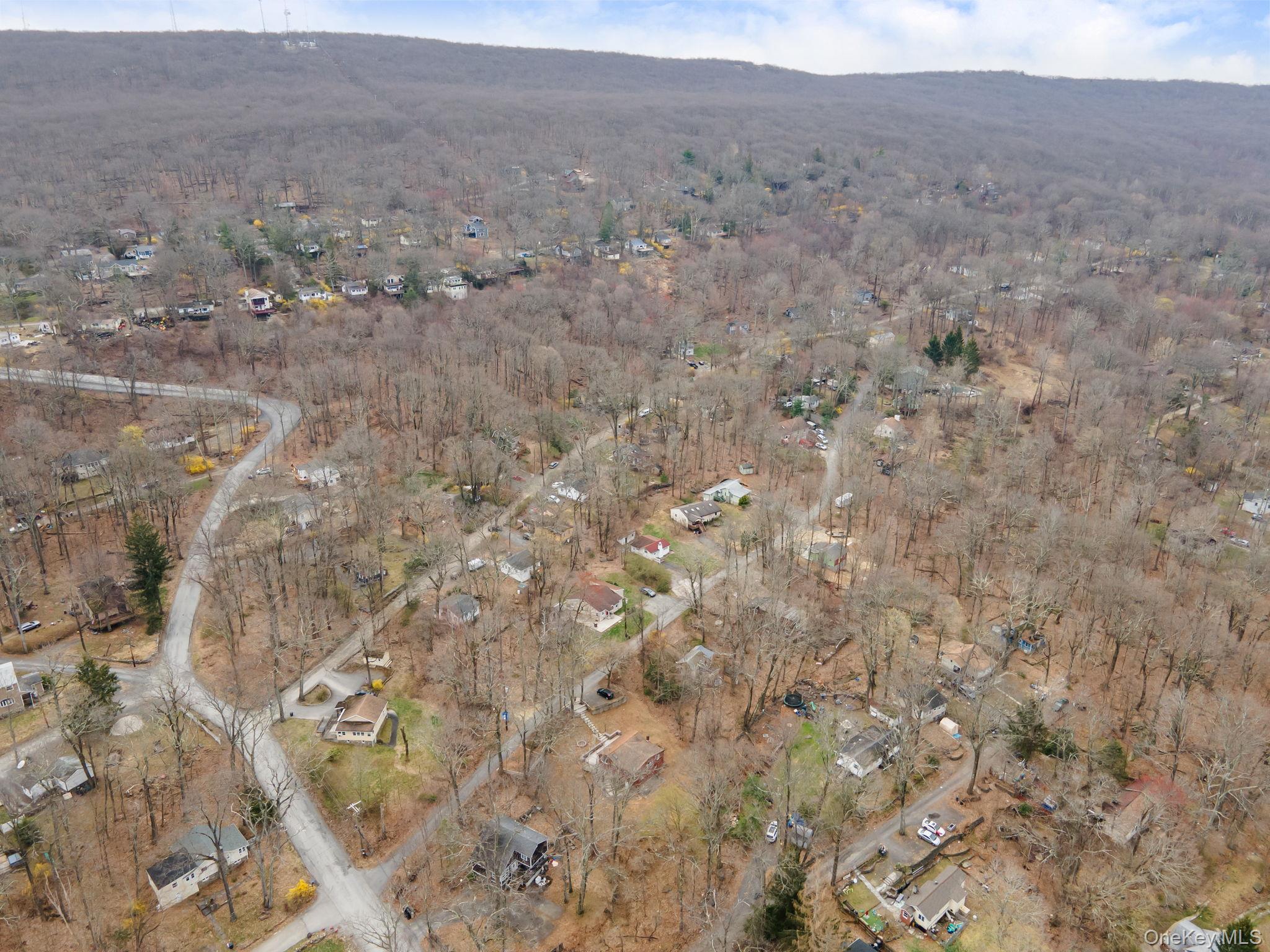 Single Family Woodland Orange County, NY 10950, MLS-983538-34