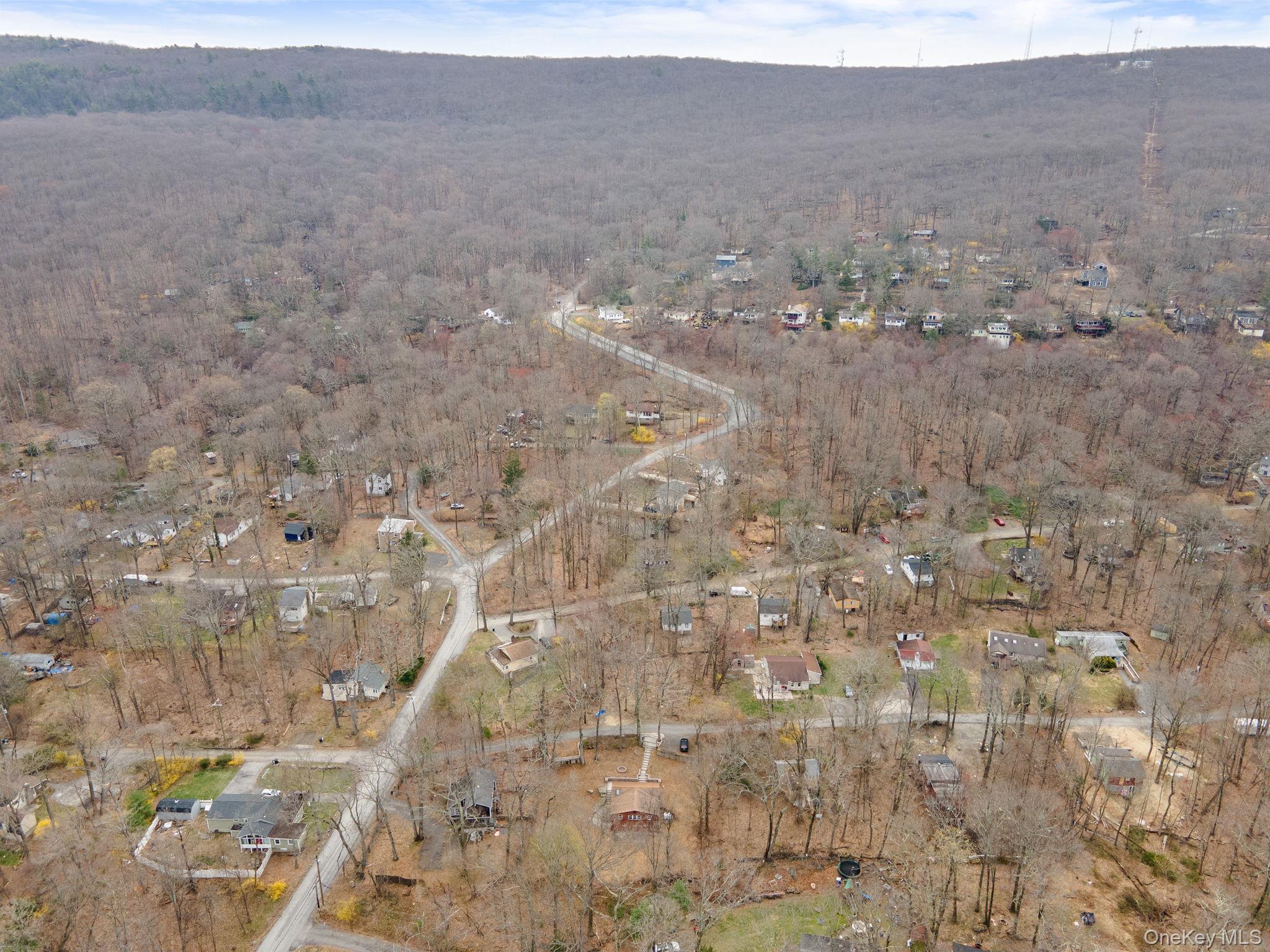 Single Family Woodland Orange County, NY 10950, MLS-983538-35
