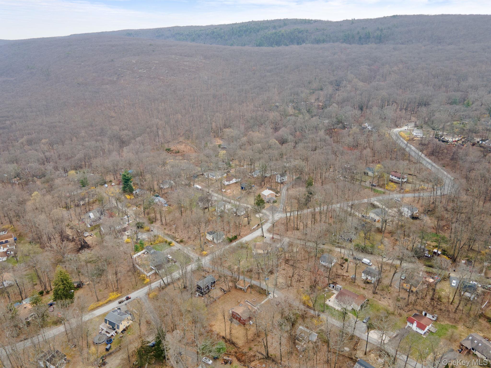 Single Family Woodland Orange County, NY 10950, MLS-983538-36