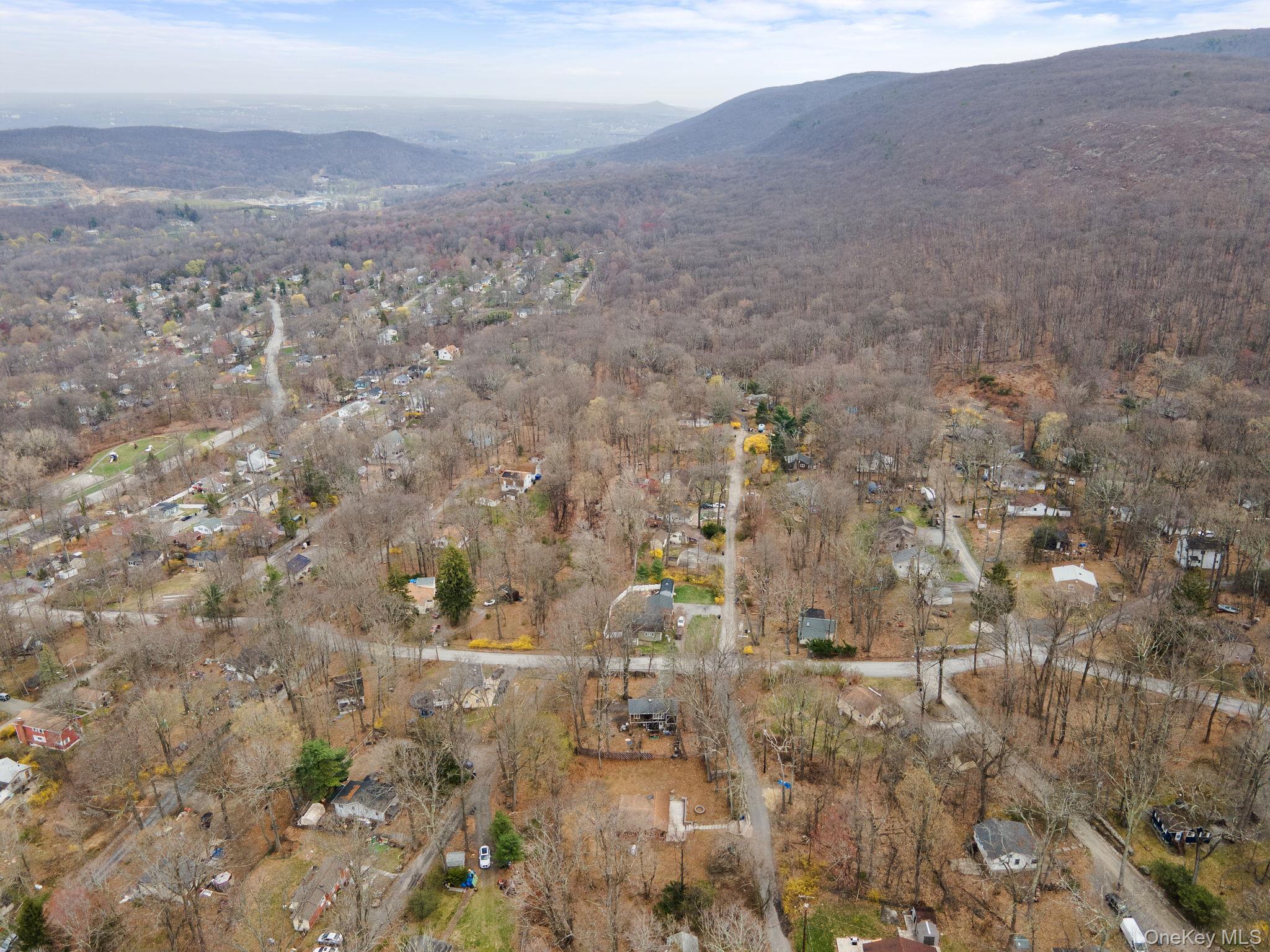 Single Family Woodland  Orange County, NY 10950, MLS-983538-37