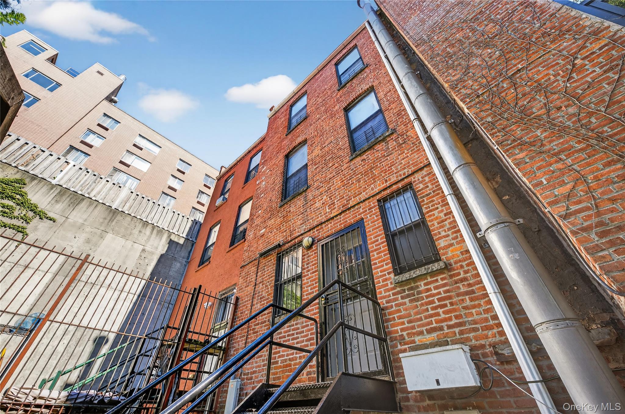 Single Family Bradhurst Avenue Manhattan, NY 10030, MLS-983558-31