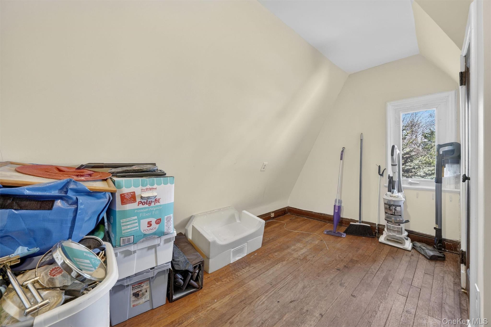 Single Family Wesley  Westchester County, NY 10573, MLS-983559-23