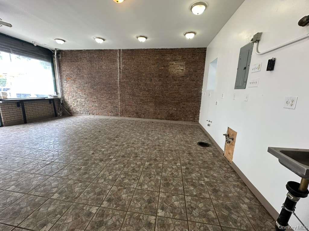 Commercial Lease 17th Street Brooklyn, NY 11215, MLS-983568-11