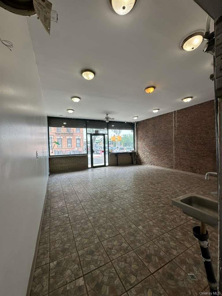 Commercial Lease 17th Street Brooklyn, NY 11215, MLS-983568-8
