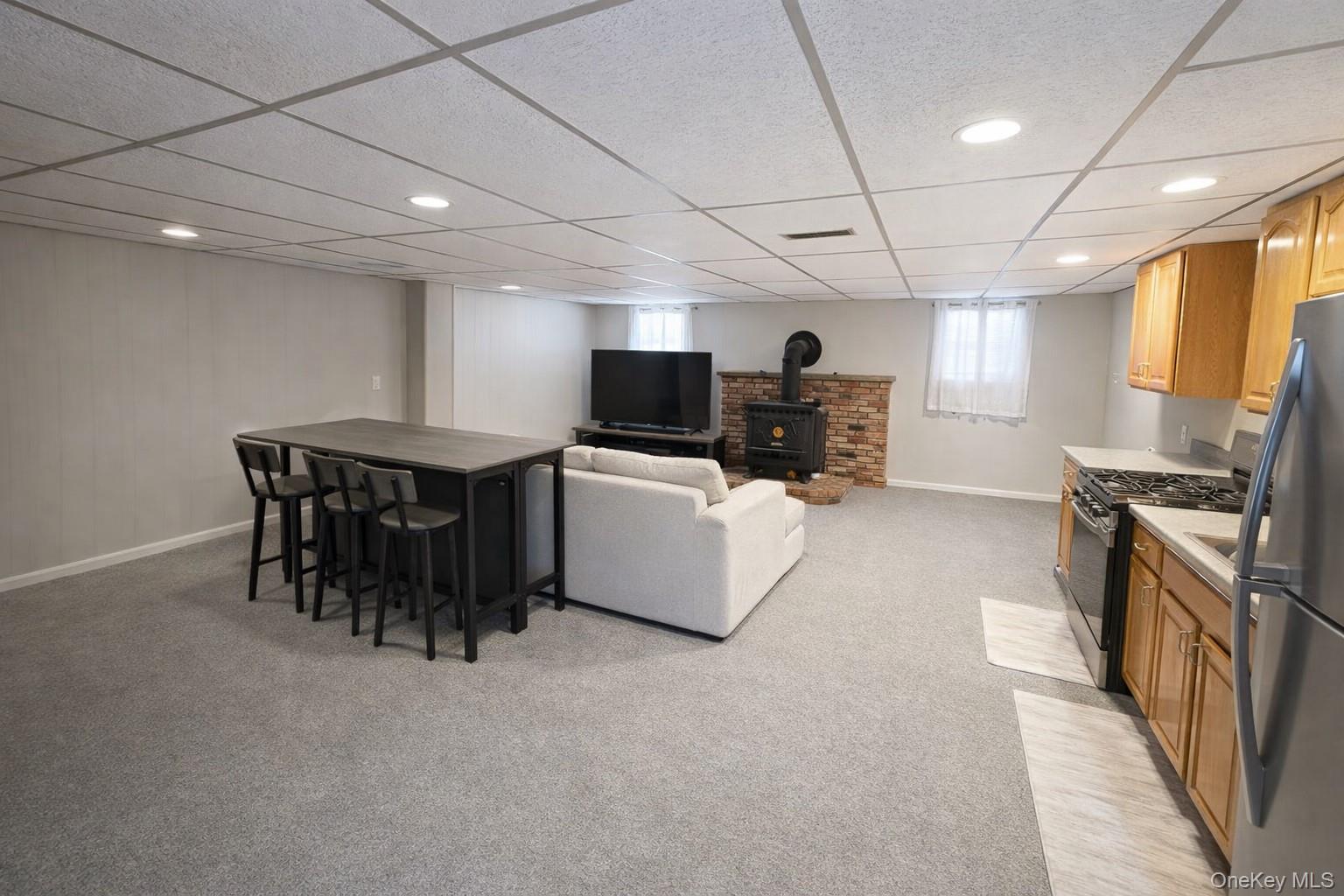 Single Family Fountain  Suffolk County, NY 11784, MLS-983587-25