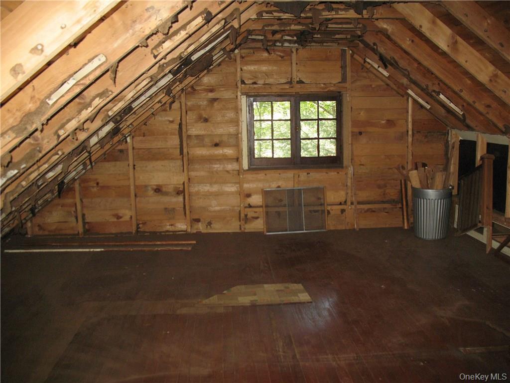 Single Family Hollow  Sullivan County, NY 12737, MLS-983599-8