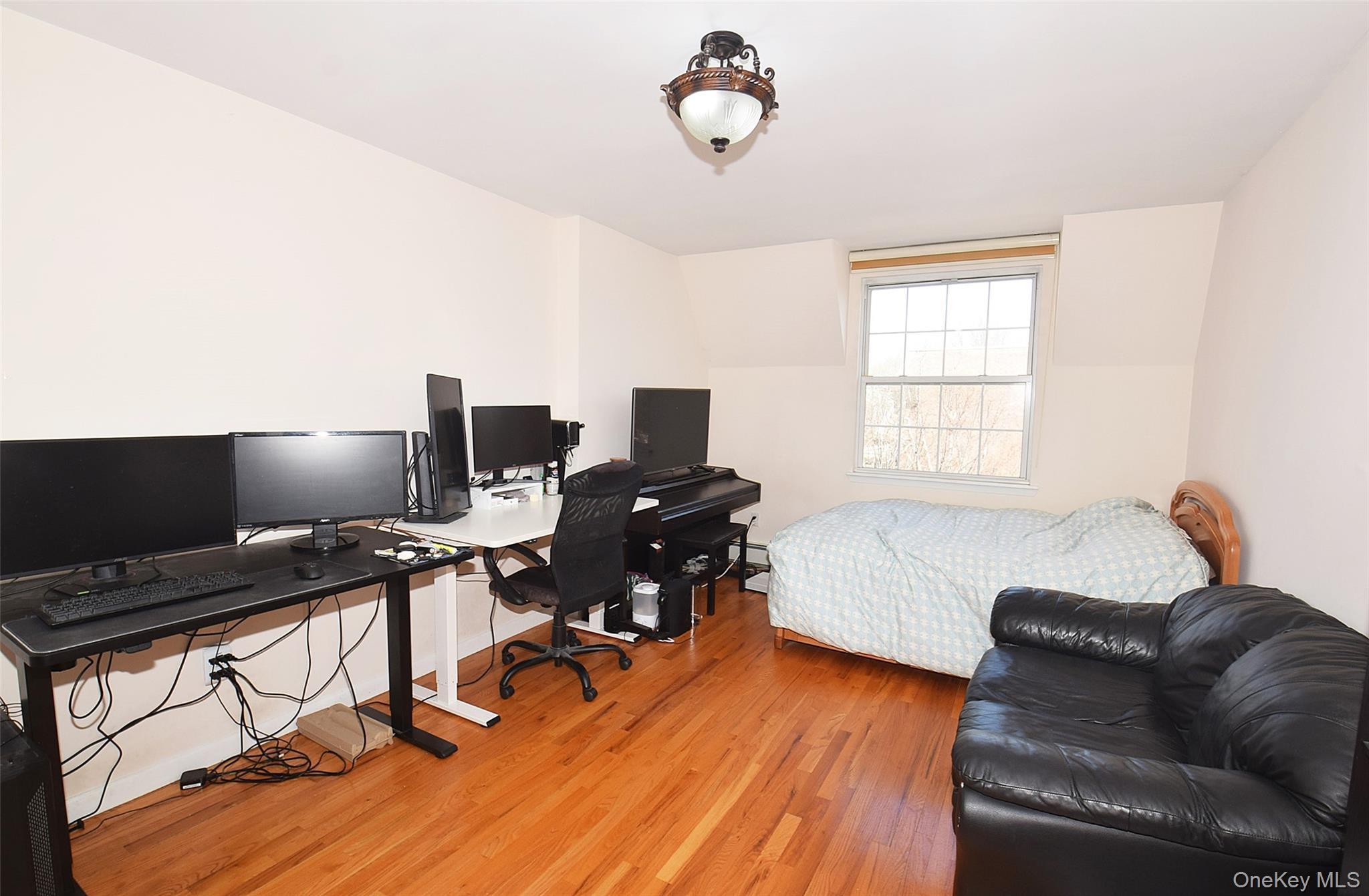 Condo Jordan  Queens, NY 11360, MLS-983601-13