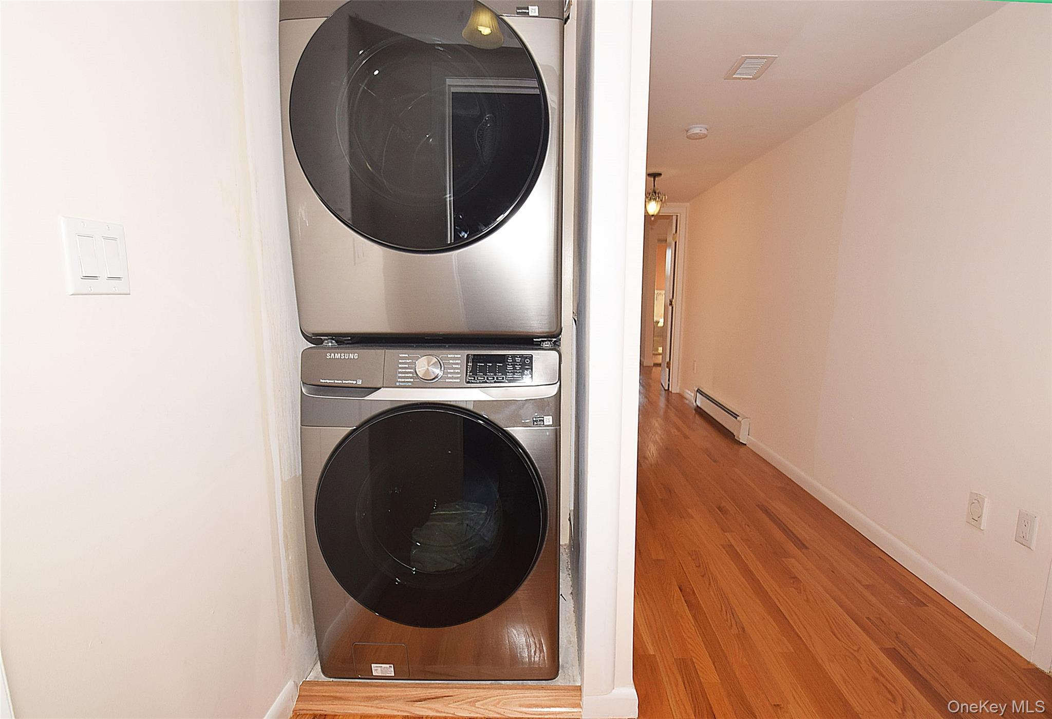 Condo Jordan  Queens, NY 11360, MLS-983601-18