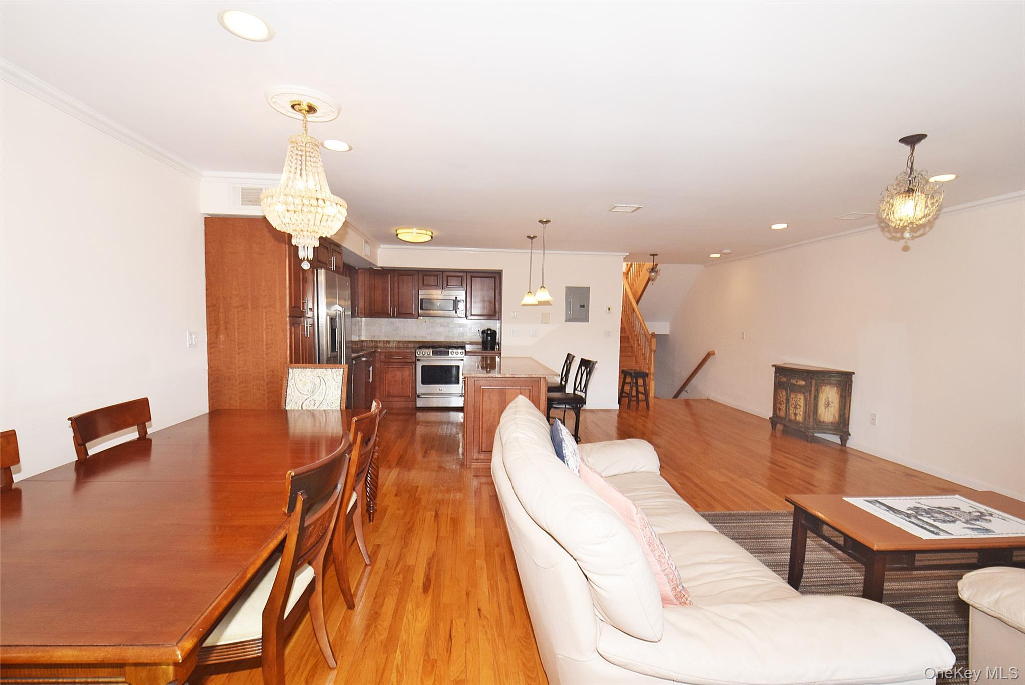 Condo Jordan  Queens, NY 11360, MLS-983601-19