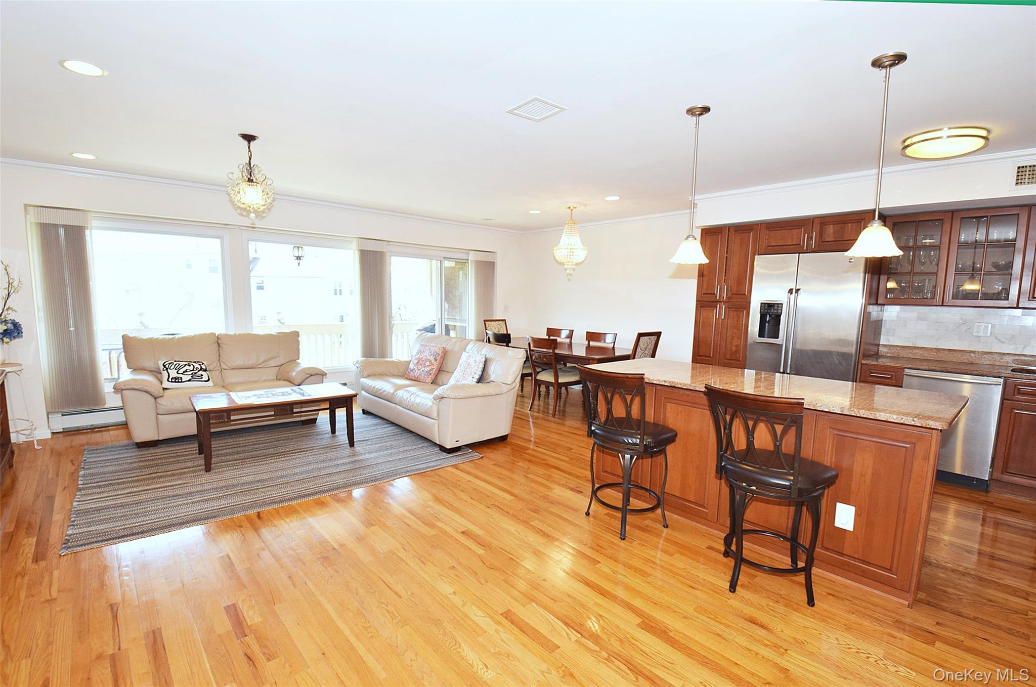 Condo Jordan  Queens, NY 11360, MLS-983601-2