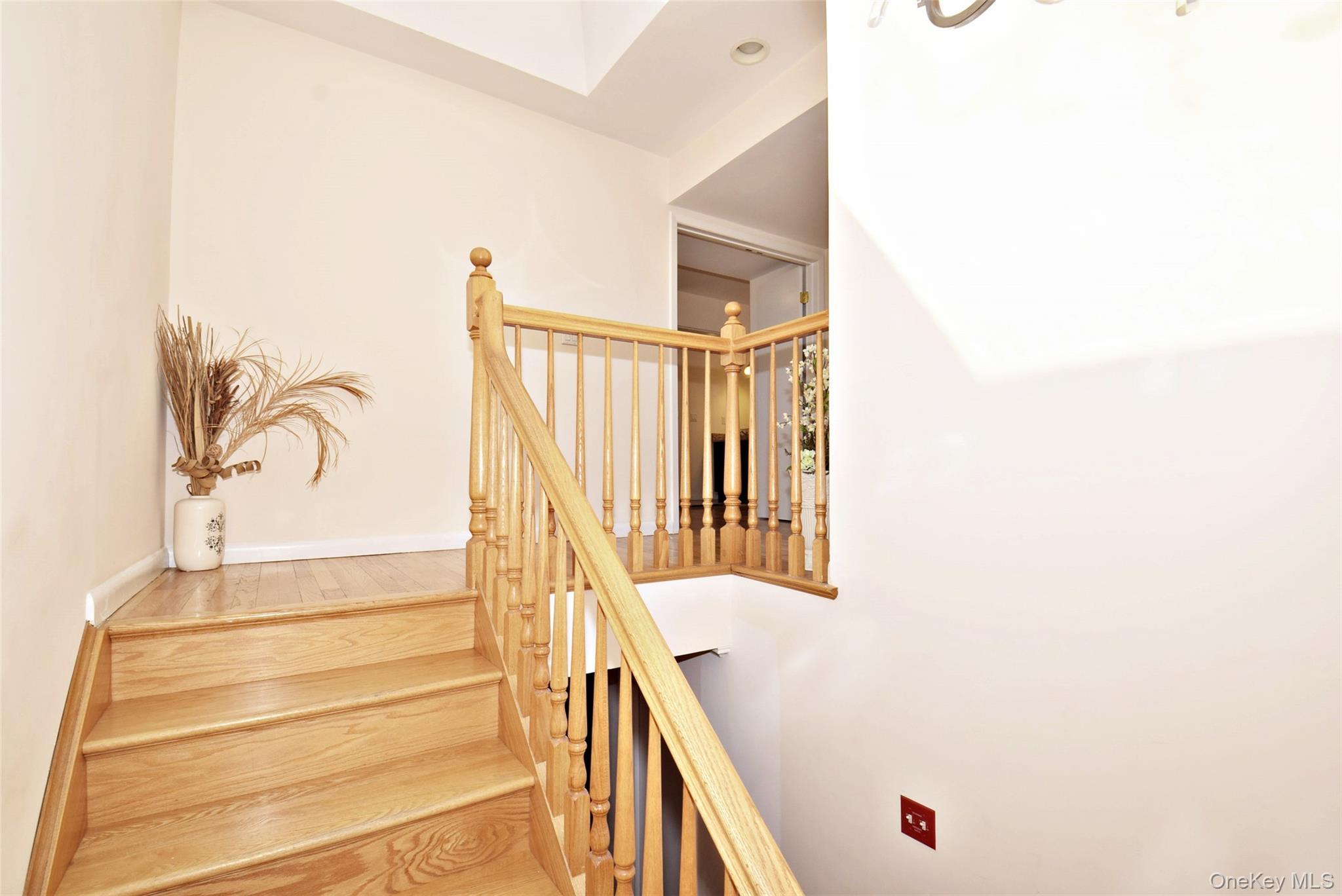 Condo Jordan  Queens, NY 11360, MLS-983601-21