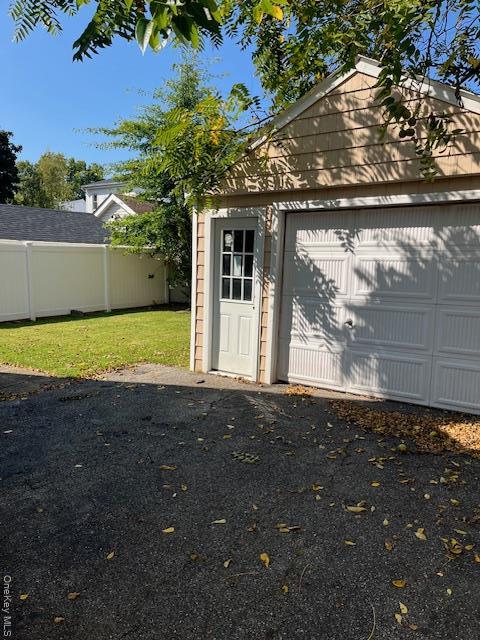 Single Family Wellington  Nassau County, NY 11530, MLS-983613-15