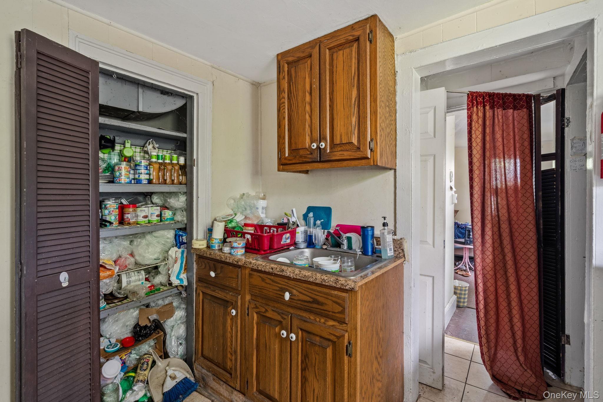 Single Family Greenkill Avenue Ulster County, NY 12401, MLS-983624-8