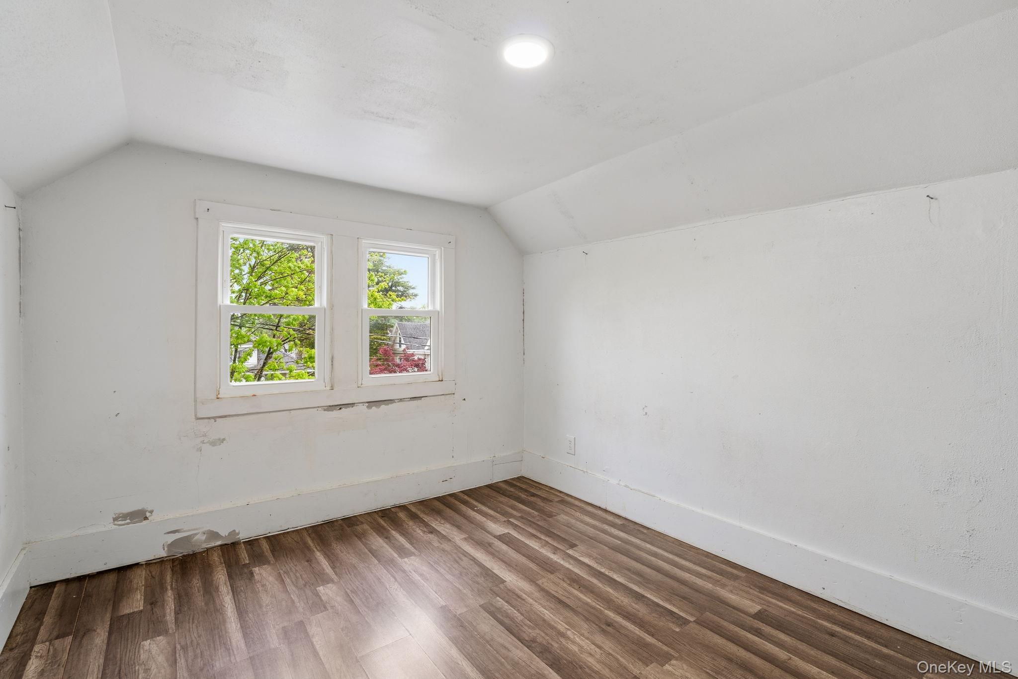 Single Family Ten Broeck Avenue  Ulster County, NY 12401, MLS-983628-25