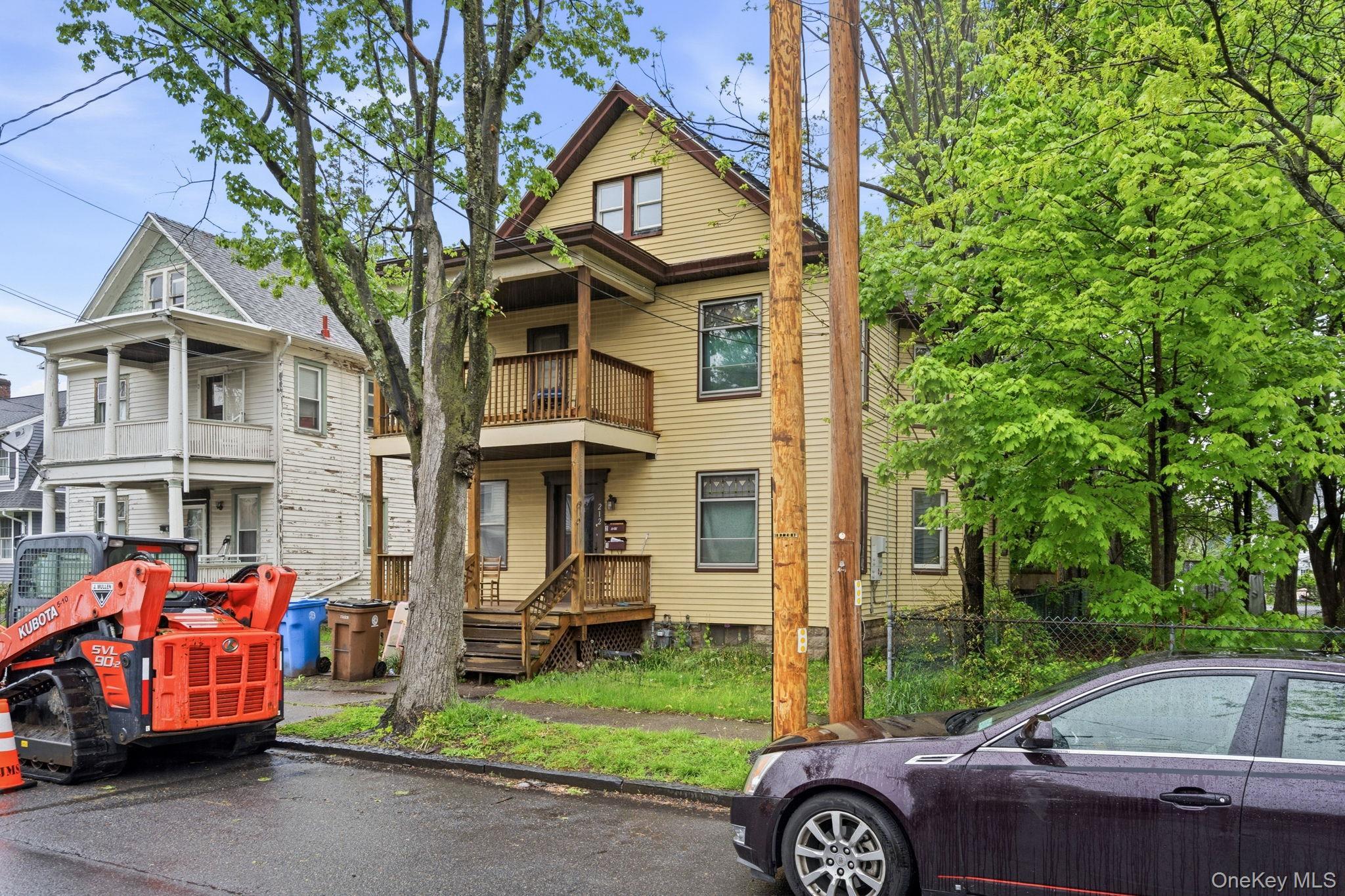 Single Family Ten Broeck Avenue  Ulster County, NY 12401, MLS-983628-28