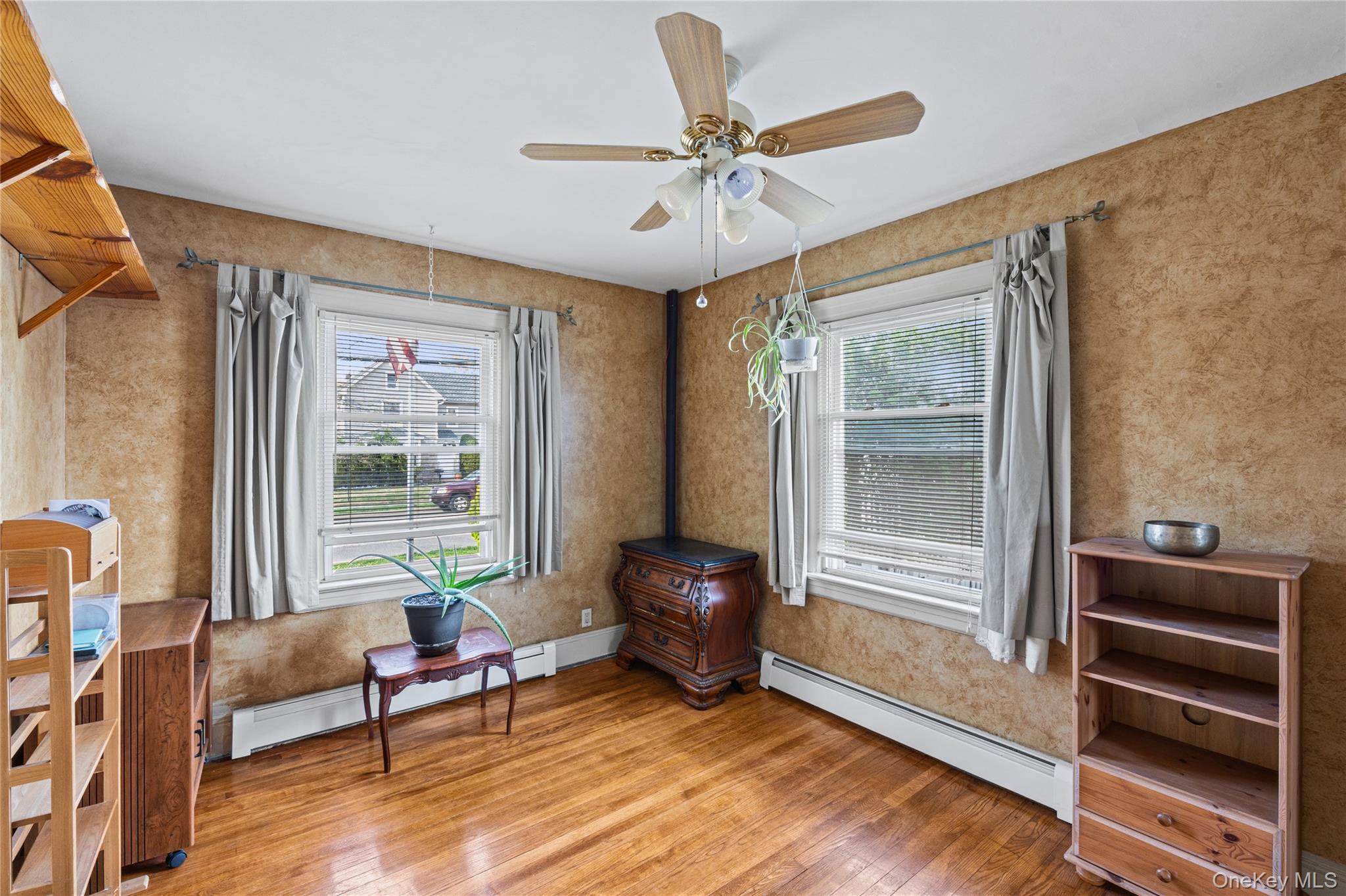 Single Family Davison  Nassau County, NY 11563, MLS-983637-14