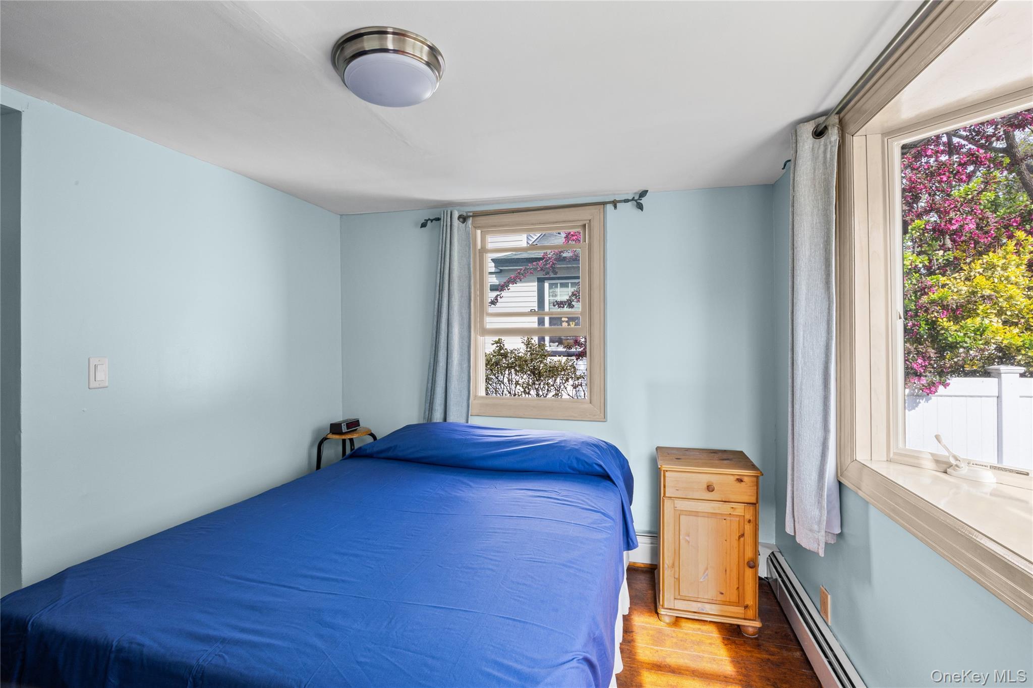 Single Family Davison  Nassau County, NY 11563, MLS-983637-18