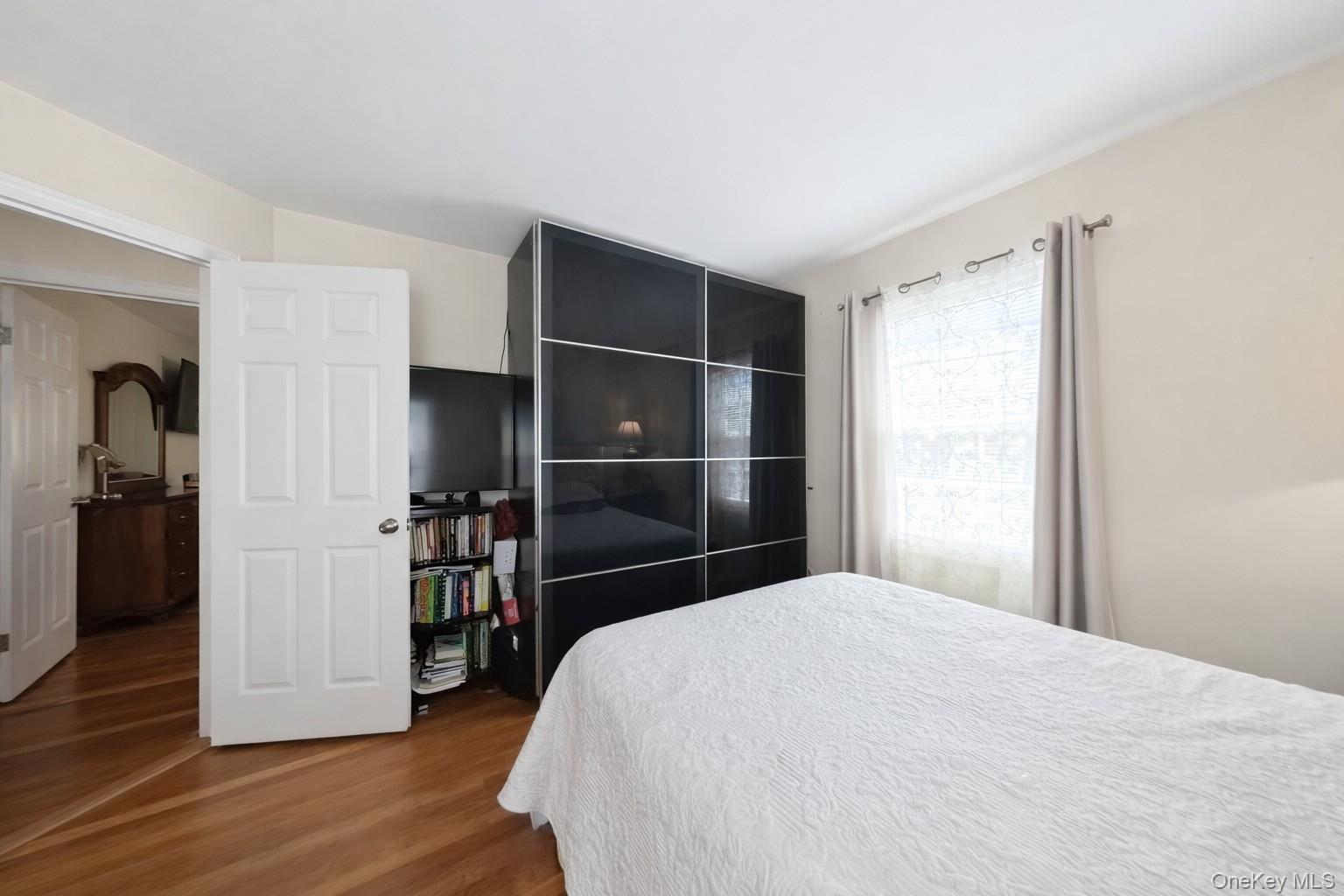 Single Family Odell  Westchester County, NY 10710, MLS-983643-32