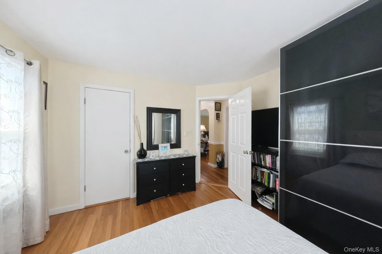 Single Family Odell  Westchester County, NY 10710, MLS-983643-33