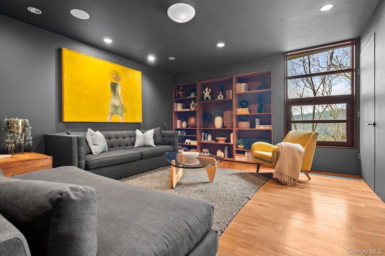 Single Family Long Pond  Out Of Area, NY 01230, MLS-983669-17