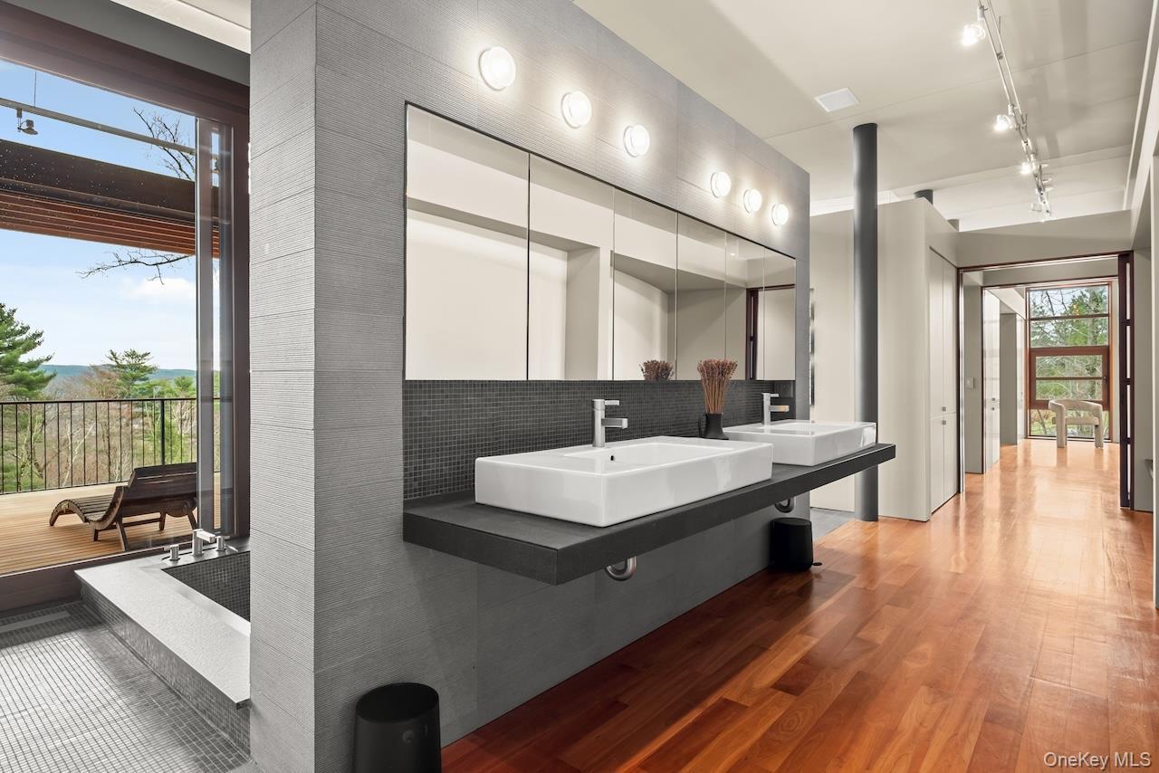 Single Family Long Pond  Out Of Area, NY 01230, MLS-983669-22