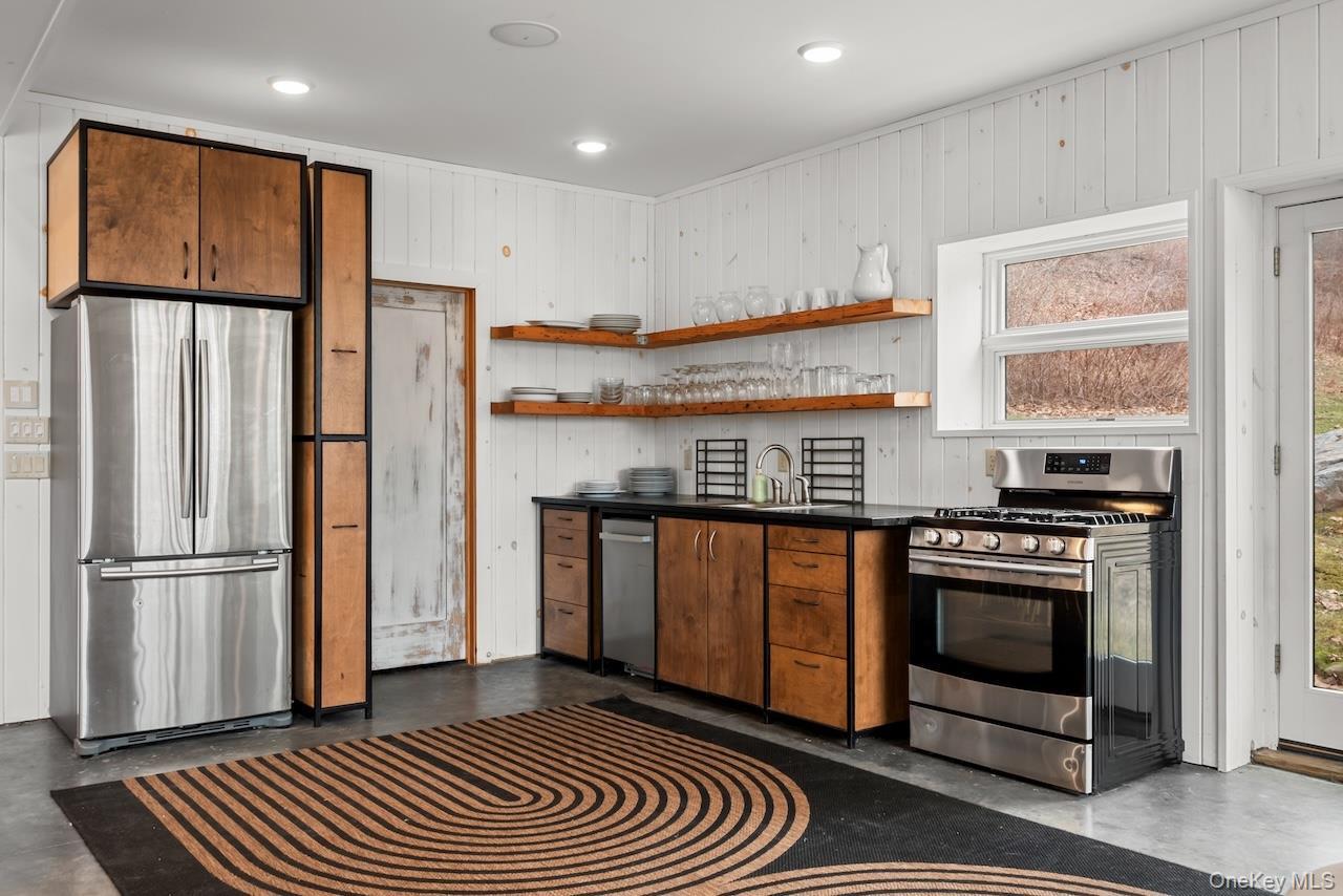 Single Family Long Pond  Out Of Area, NY 01230, MLS-983669-47