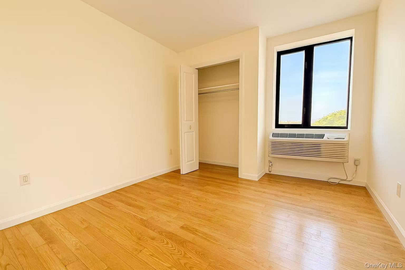 Condo Woodhaven  Queens, NY 11373, MLS-983684-12