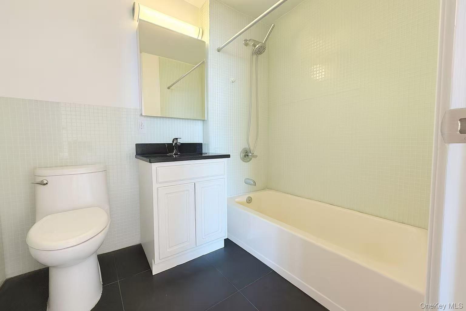 Condo Woodhaven  Queens, NY 11373, MLS-983684-8