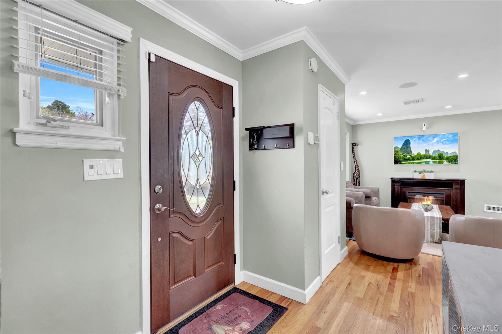 Single Family Hunter  Suffolk County, NY 11787, MLS-983686-18