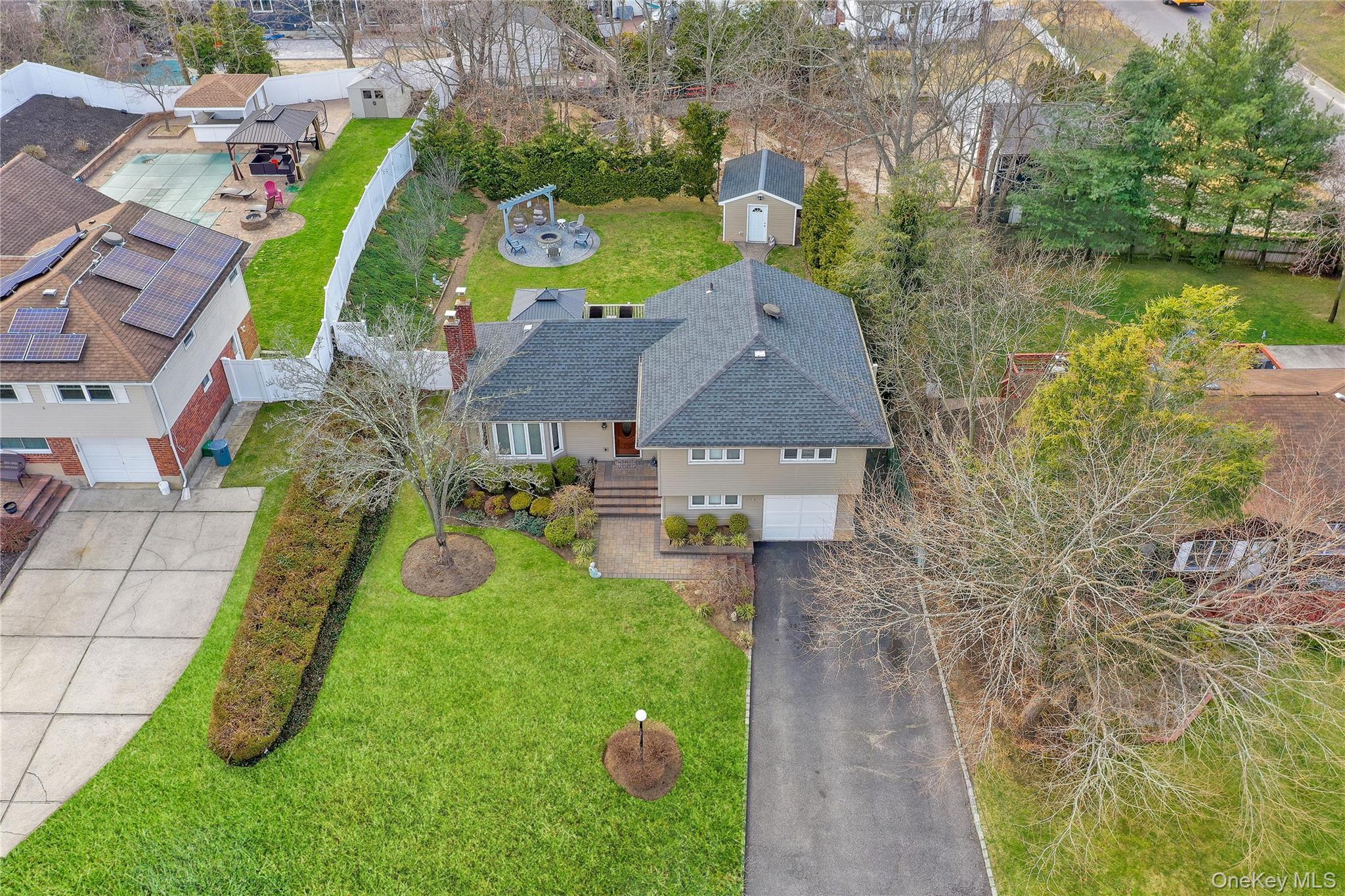 Single Family Hunter  Suffolk County, NY 11787, MLS-983686-28