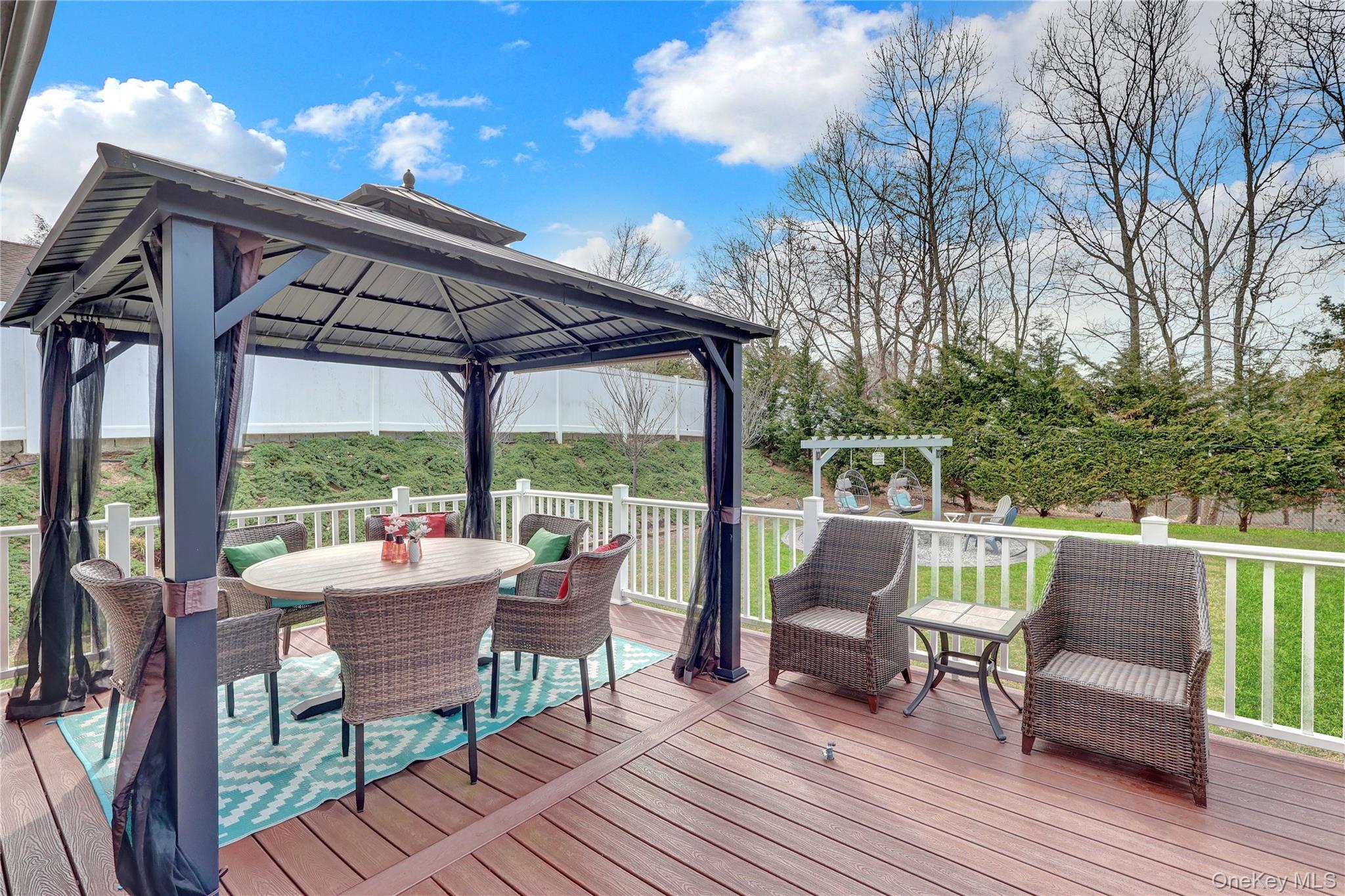 Single Family Hunter  Suffolk County, NY 11787, MLS-983686-7
