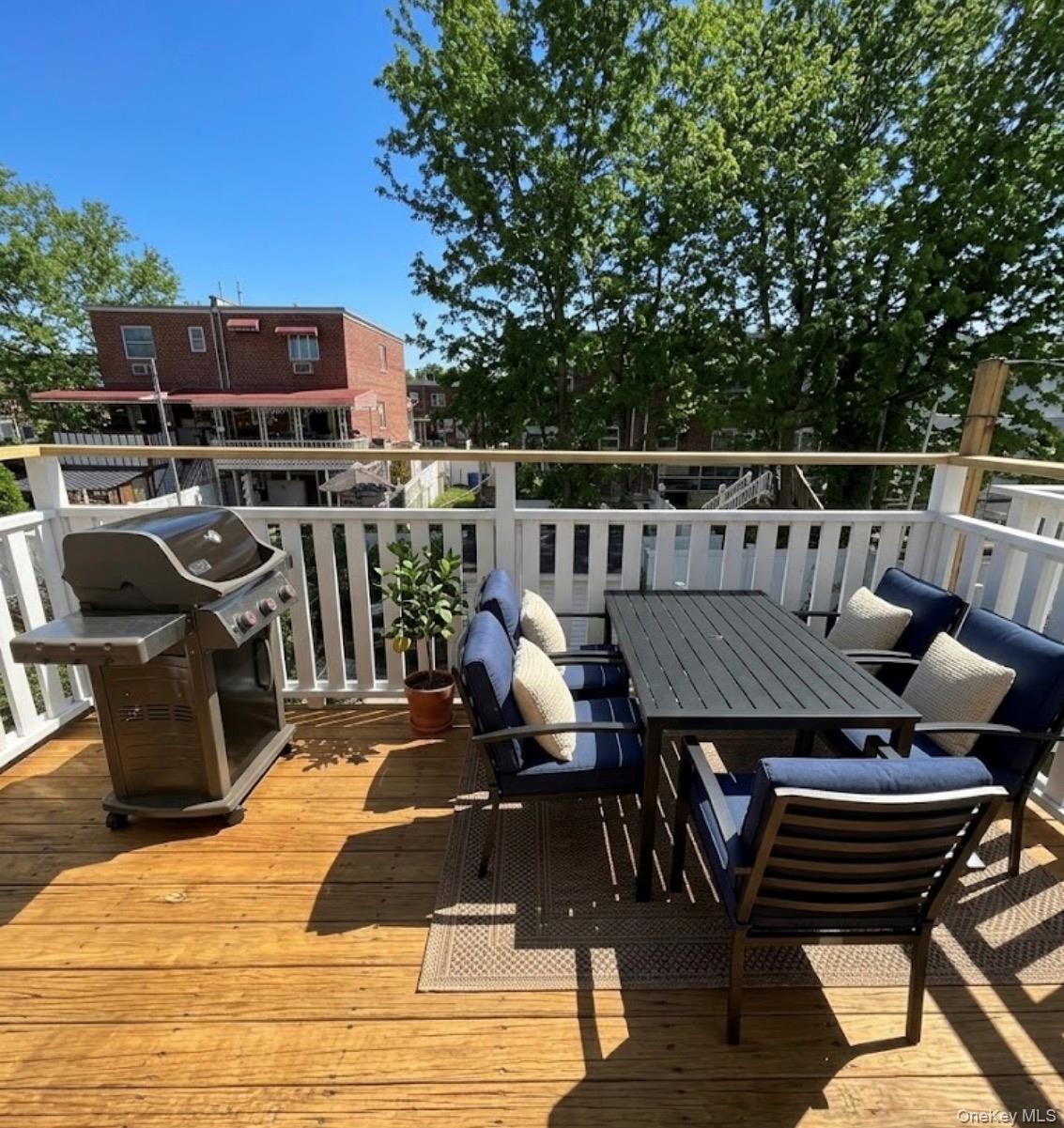 Single Family Huntington  Bronx, NY 10465, MLS-983691-14