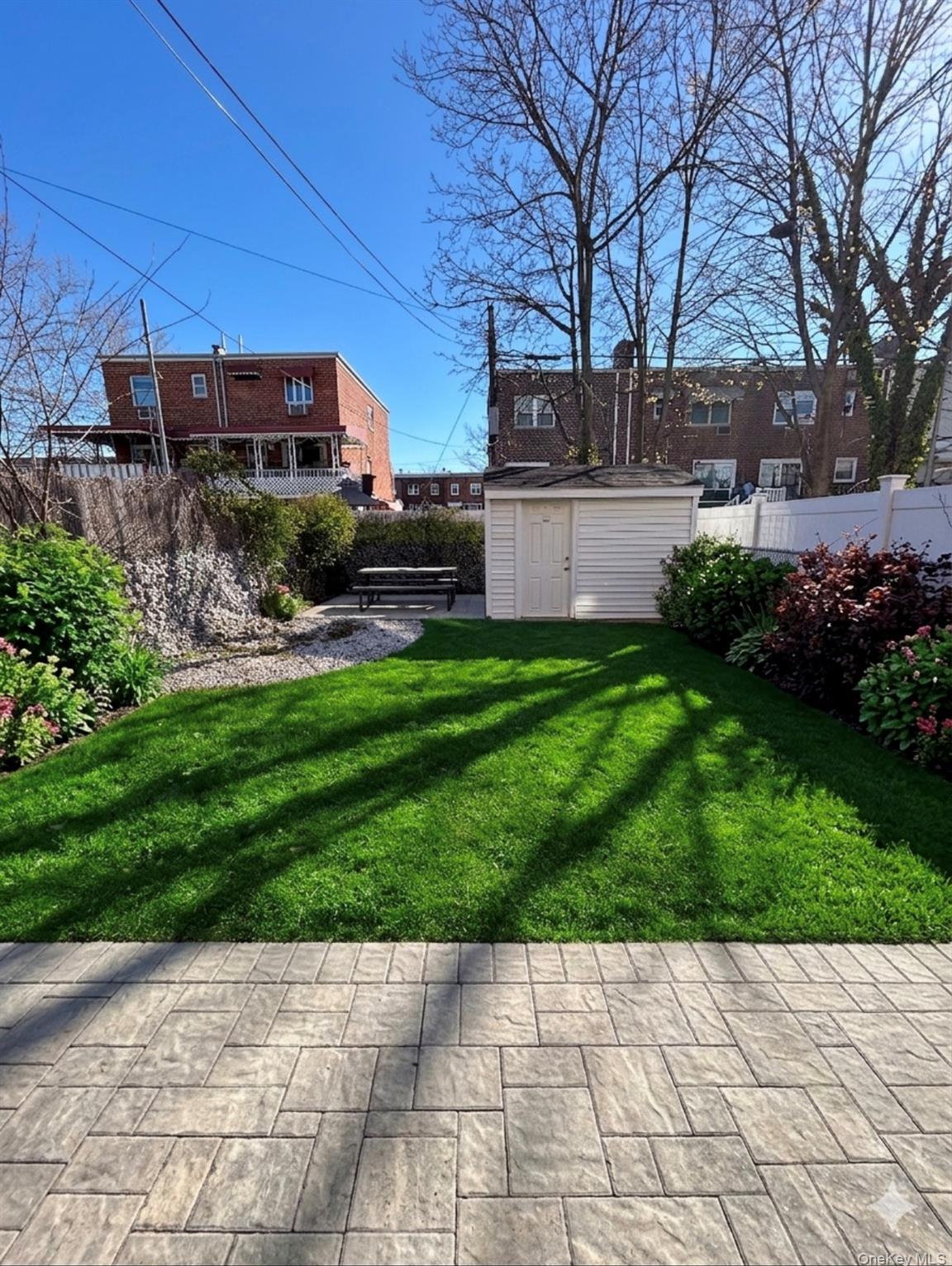Single Family Huntington  Bronx, NY 10465, MLS-983691-15