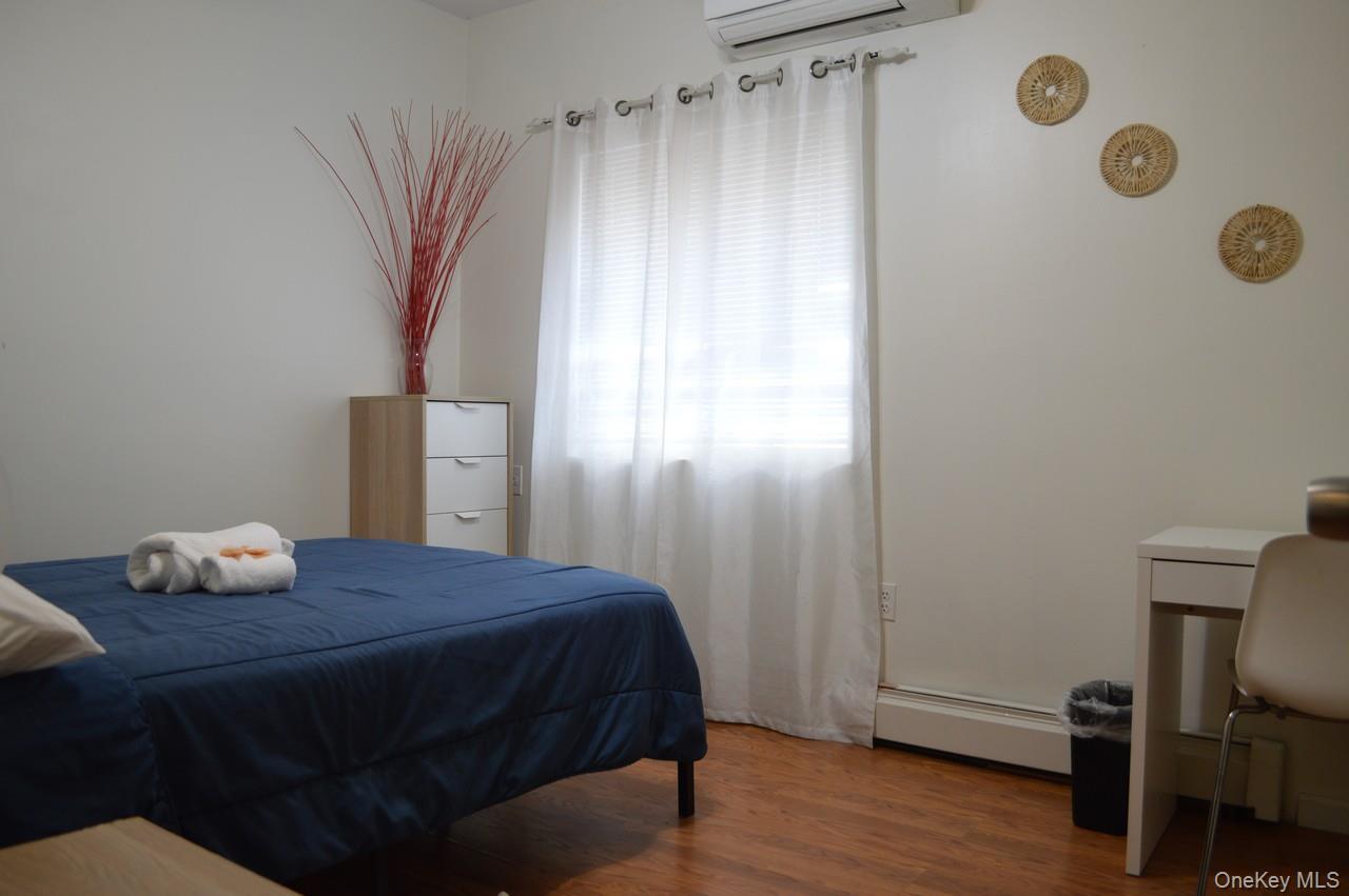 Single Family 47th Street Queens, NY 11377, MLS-983698-3