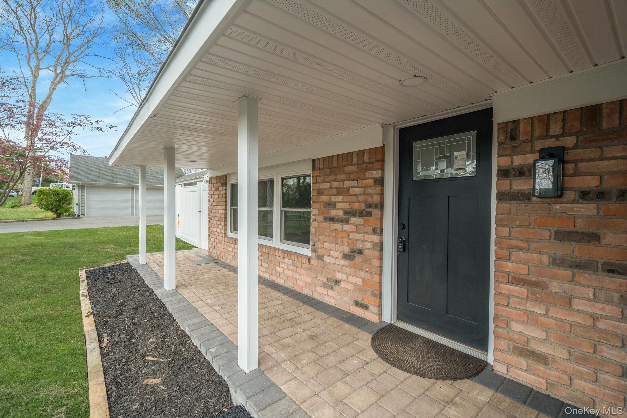 Single Family Moriches  Suffolk County, NY 11755, MLS-983725-2