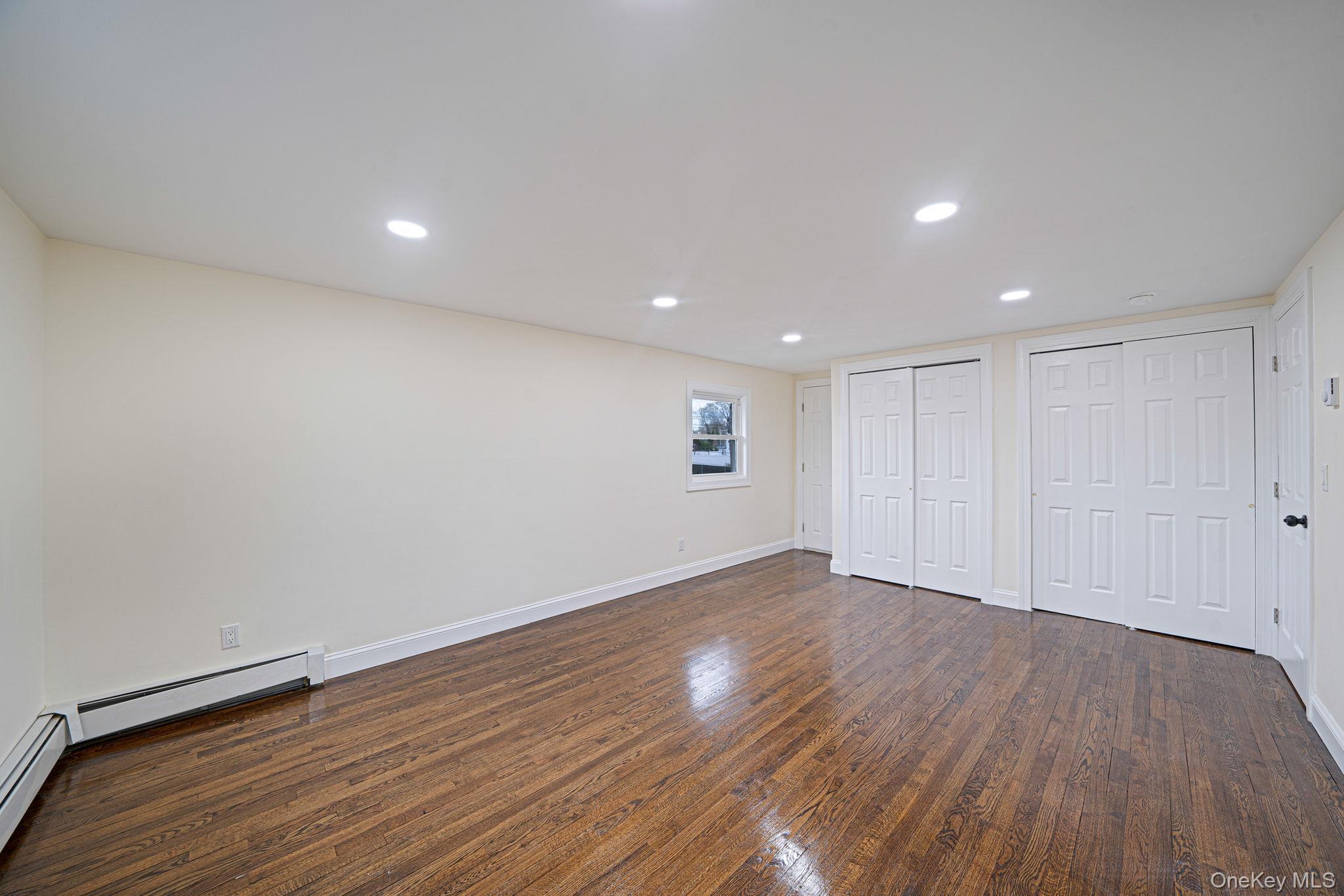 Single Family Moriches  Suffolk County, NY 11755, MLS-983725-20