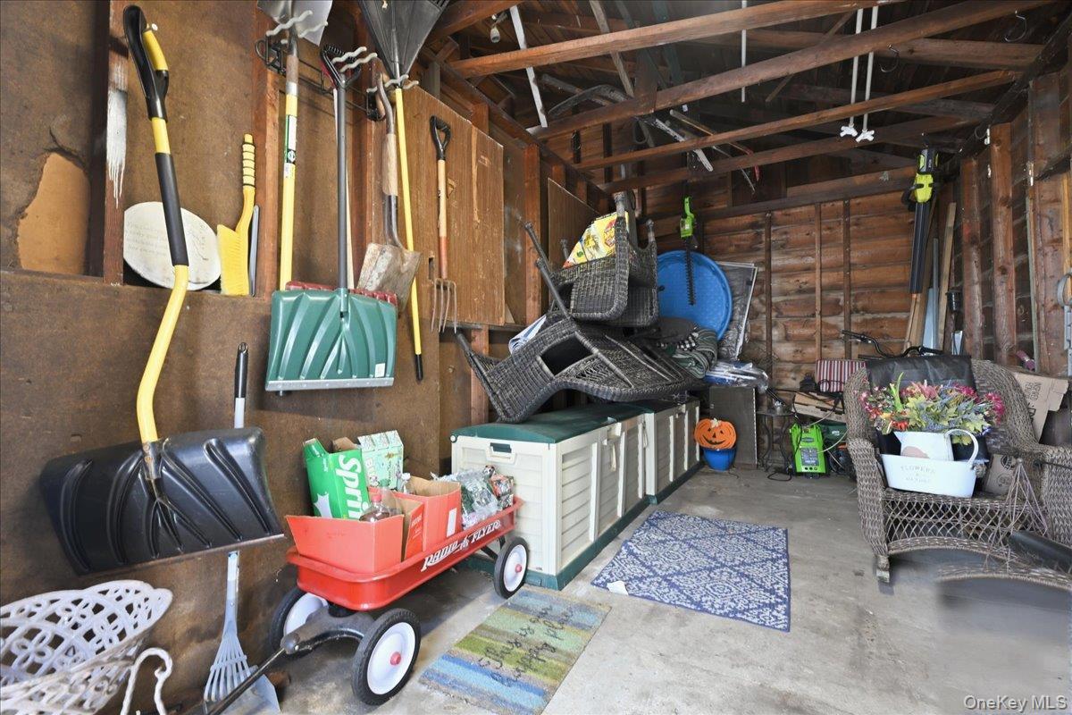 Single Family 4th  Suffolk County, NY 11757, MLS-983726-29