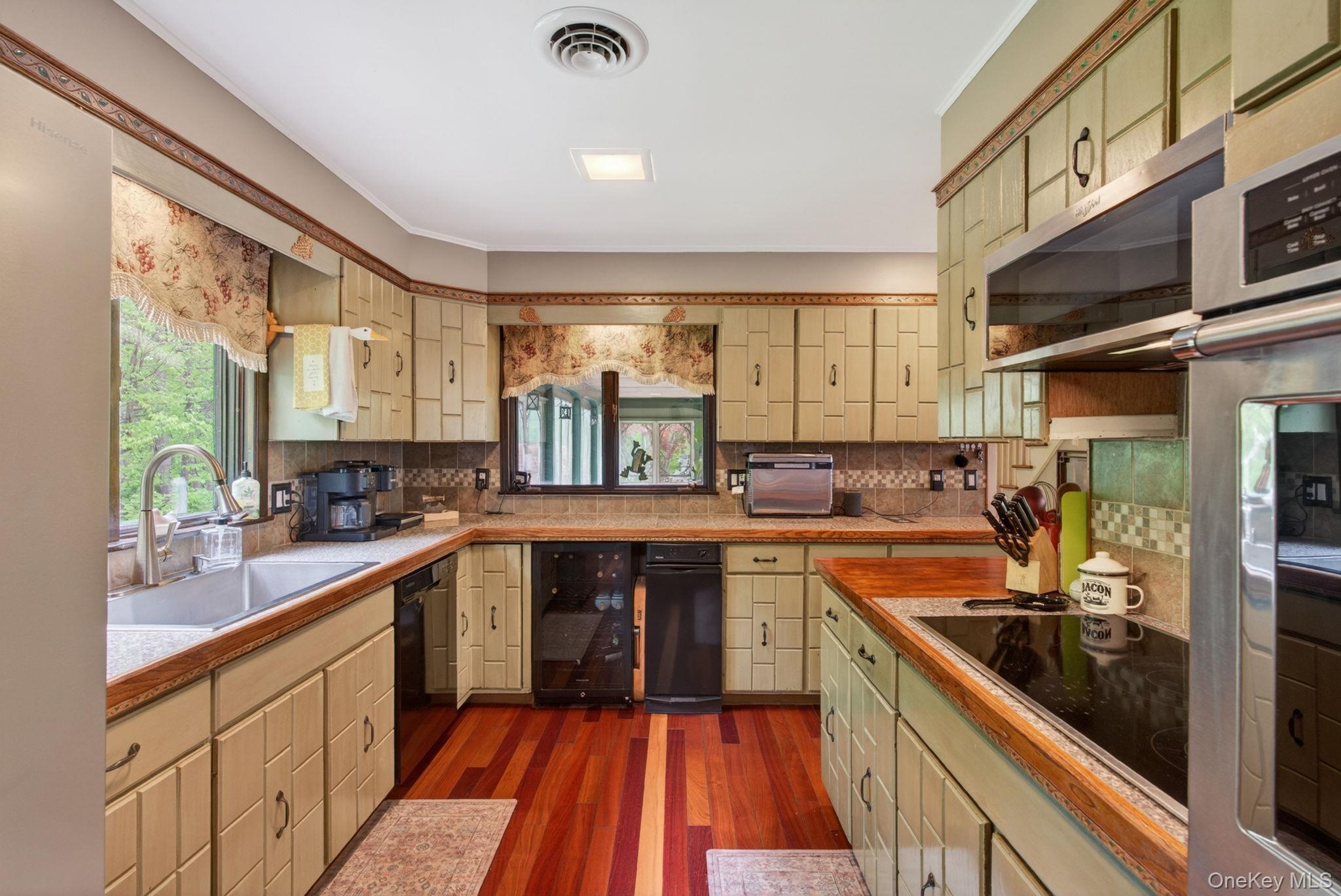 Single Family Tuytenbridge Road  Ulster County, NY 12449, MLS-983735-23
