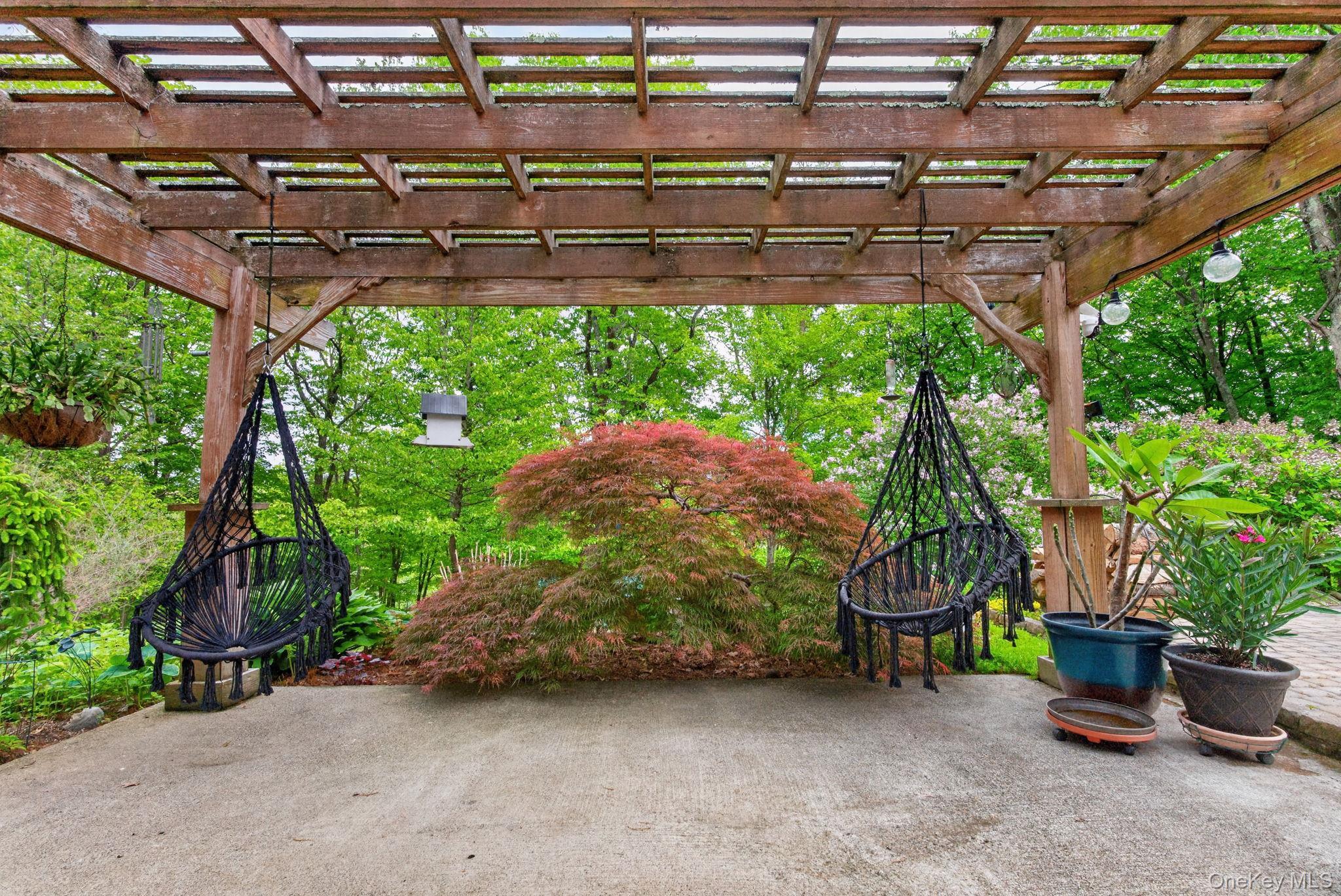 Single Family Tuytenbridge Road  Ulster County, NY 12449, MLS-983735-40