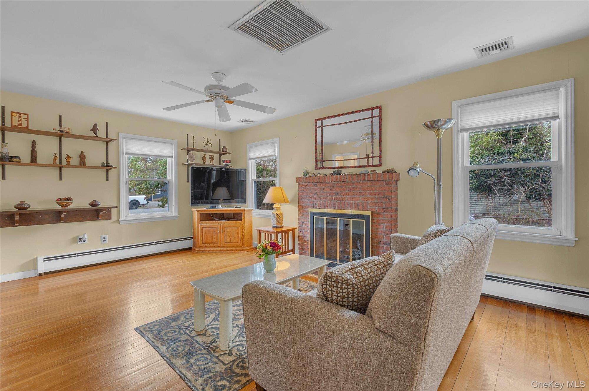 Single Family Country Club  Suffolk County, NY 11713, MLS-983778-2