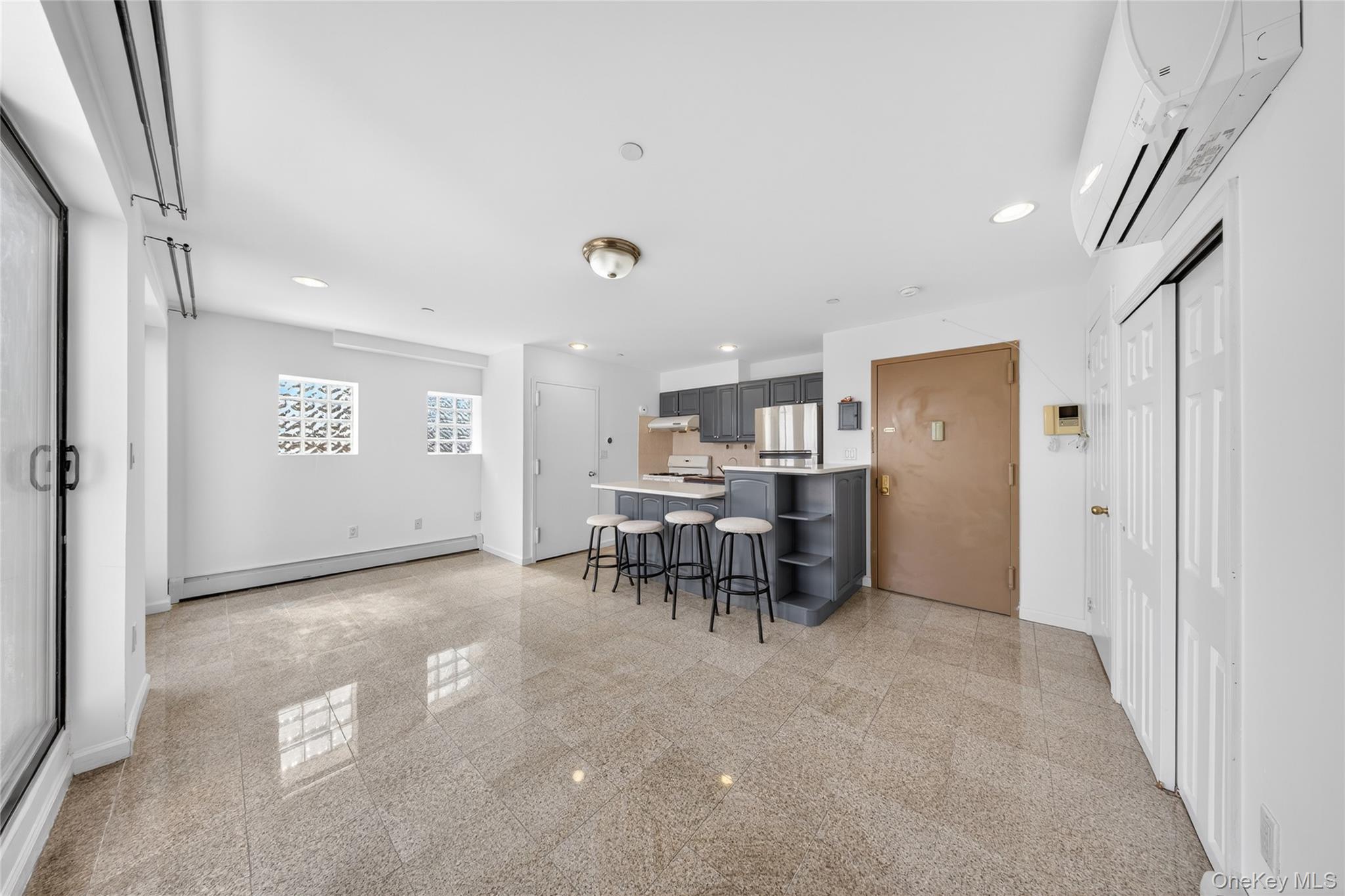 Condo Union Queens, NY 11355, MLS-983800-4