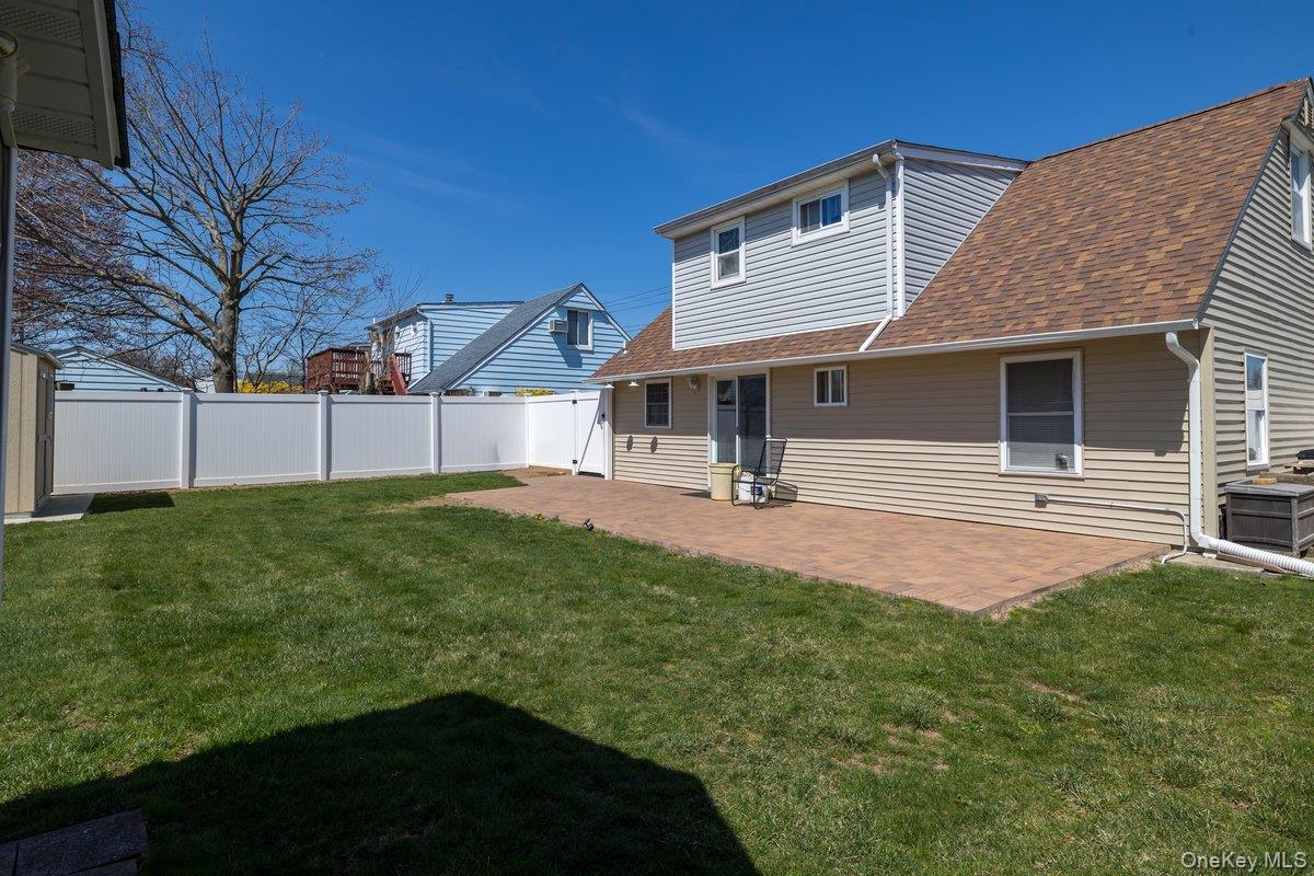 Single Family Park  Nassau County, NY 11714, MLS-983821-20