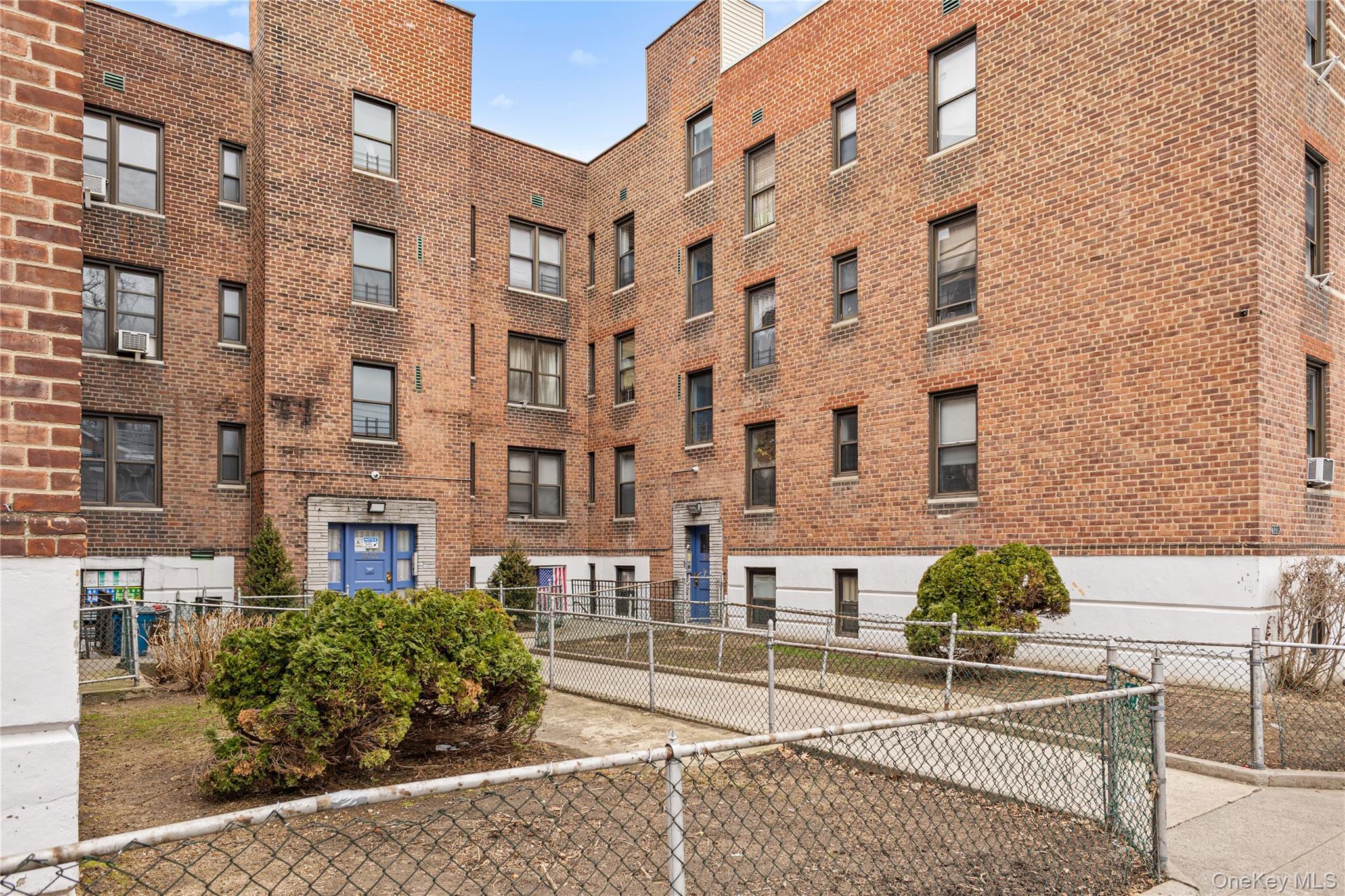 Coop Barker  Bronx, NY 10467, MLS-983838-2